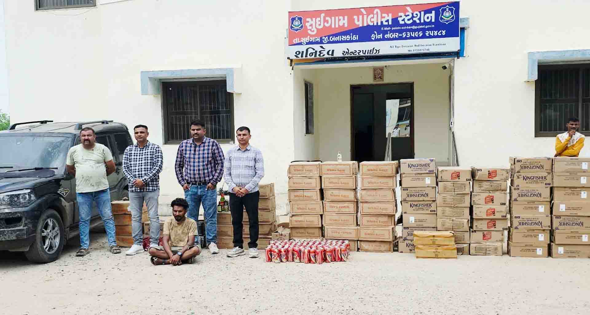 એલ.સી.બી પોલીસે સુઇગામ વિસ્તાર માંથી વિદેશી દારૂ ભરેલી સ્કોર્પિયો ગાડી ઝડપી પાડી