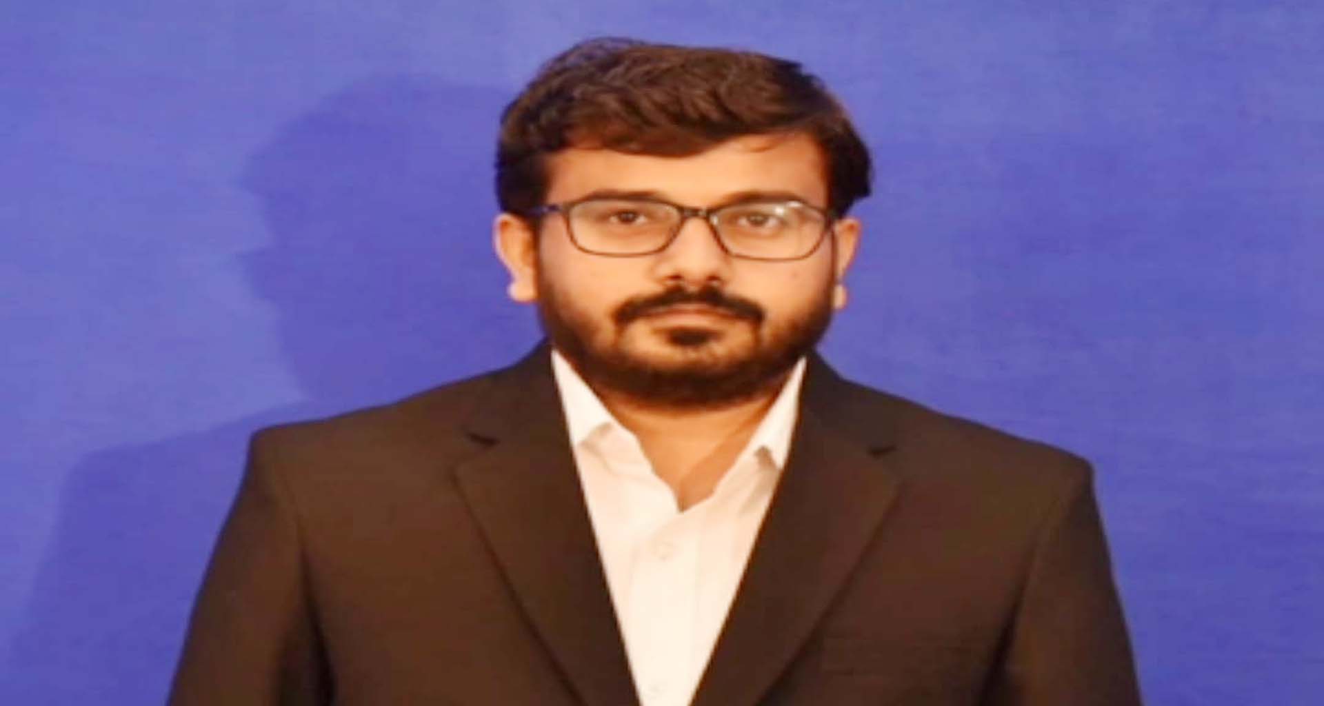 સિદ્ધપુર ગોકુલ ગ્લોબલ યુનિવર્સિટીના એચઆર મેનેજરે ગળેફાંસો ખાઈ આપઘાત કર્યો