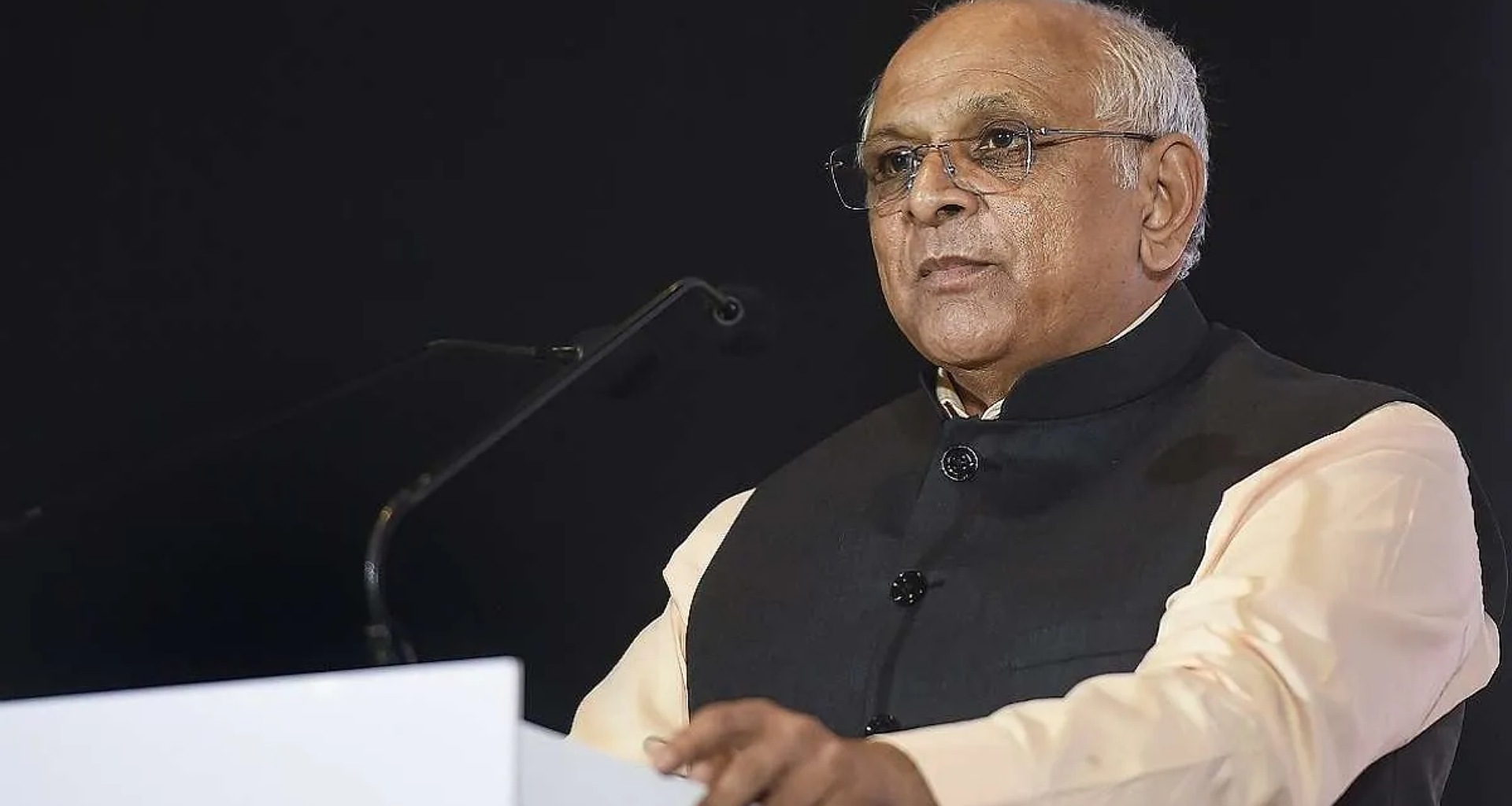 ગુજરાત પોલીસ વિભાગમાં મોટા ફેરફાર, ૧૦૫ IPS-SPS અધિકારીઓની બદલી; જુઓ યાદી