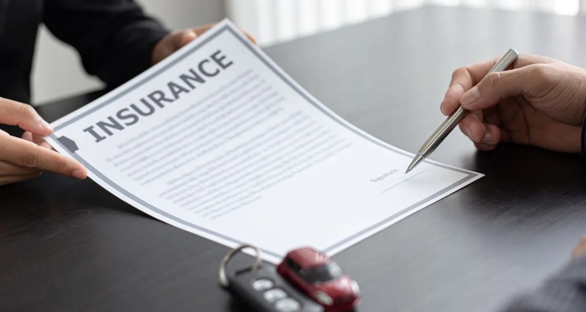 વીમા ક્ષેત્રમાં 100% FDI મંજૂર, જાણો તમારી પોલિસી, પ્રીમિયમ અને દાવાઓ પર શું અસર પડશે?