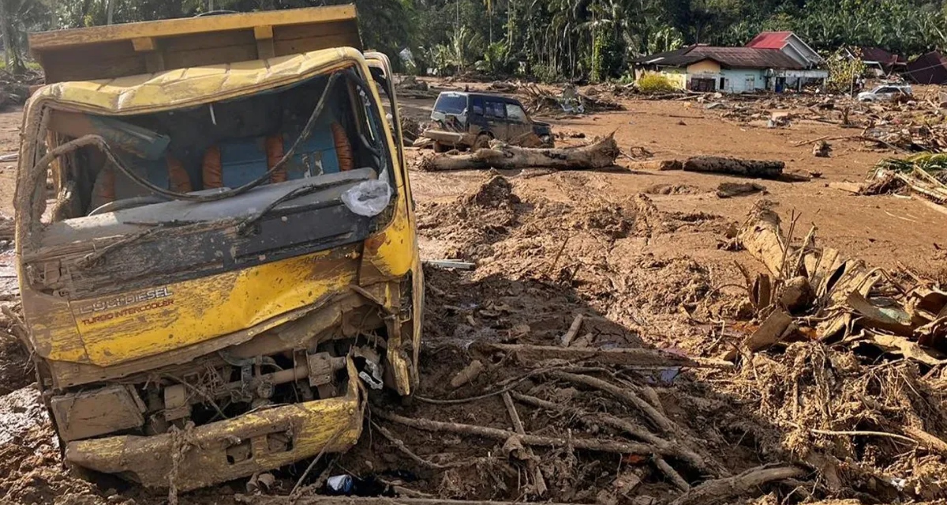 ઇન્ડોનેશિયા, શ્રીલંકા અને થાઇલેન્ડમાં પૂર અને ભૂસ્ખલનથી ભારે તબાહી, જાણો હાલની સ્થિતિ