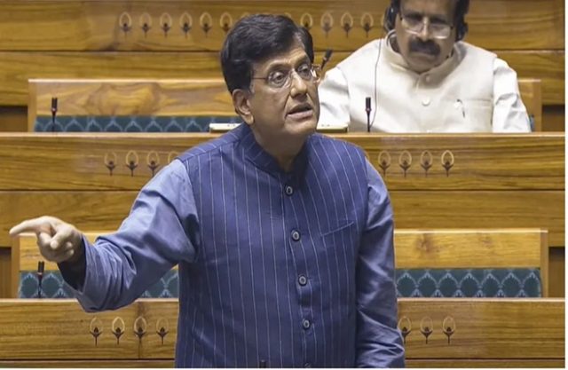 ટ્રમ્પ દ્વારા 25% ટેરિફ લાદવા પર પિયુષ ગોયલનો જવાબ: ભારત રાષ્ટ્રીય હિતના રક્ષણ માટે તમામ પગલાં લેશે