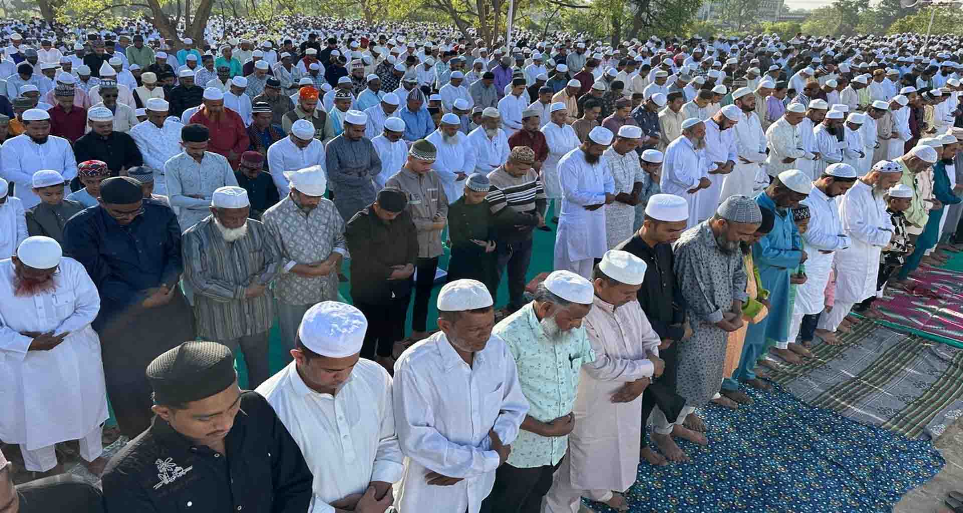 પાટણ શહેર સહિત સમગ્ર જિલ્લામાં ઈદ-ઉલ-ફિત્રની ભવ્ય ઉજવણી કરવામાં આવી