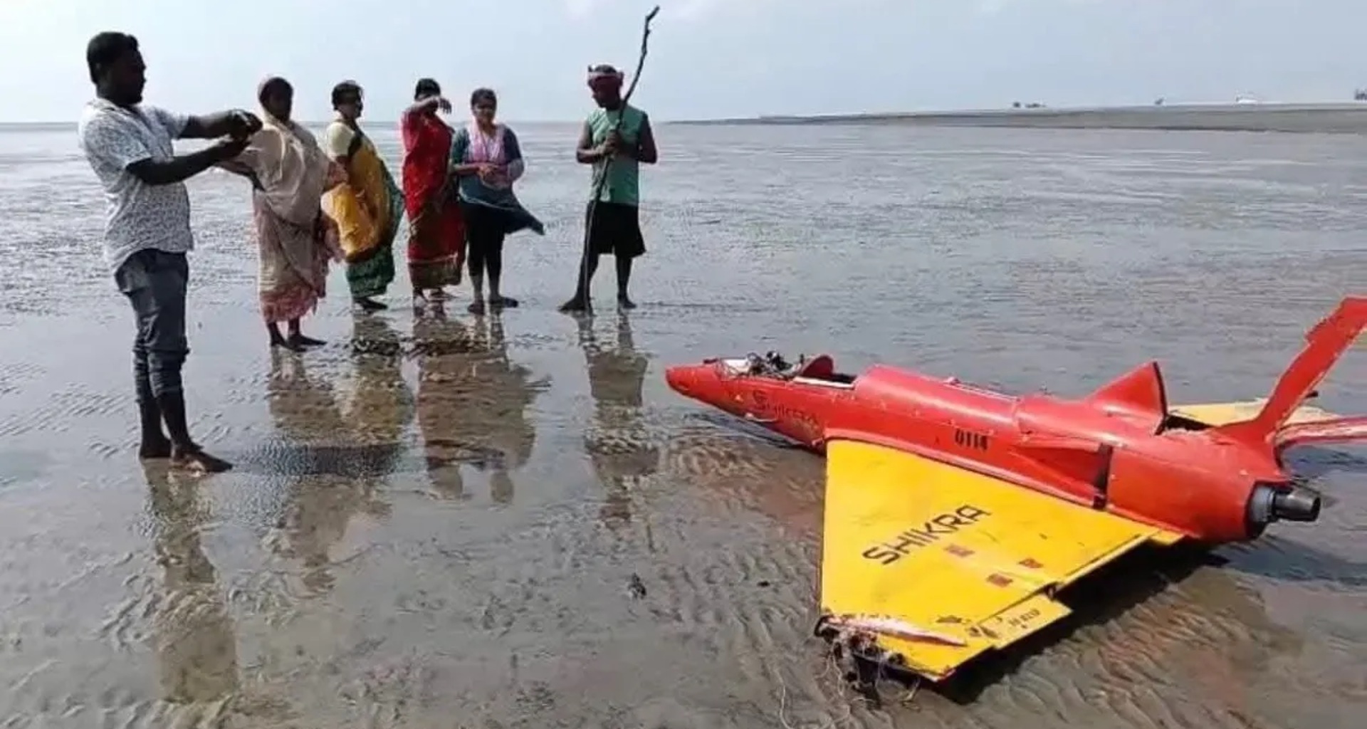 પશ્ચિમ બંગાળના દરિયા કિનારે રહસ્યમય ડ્રોન મળી આવ્યું