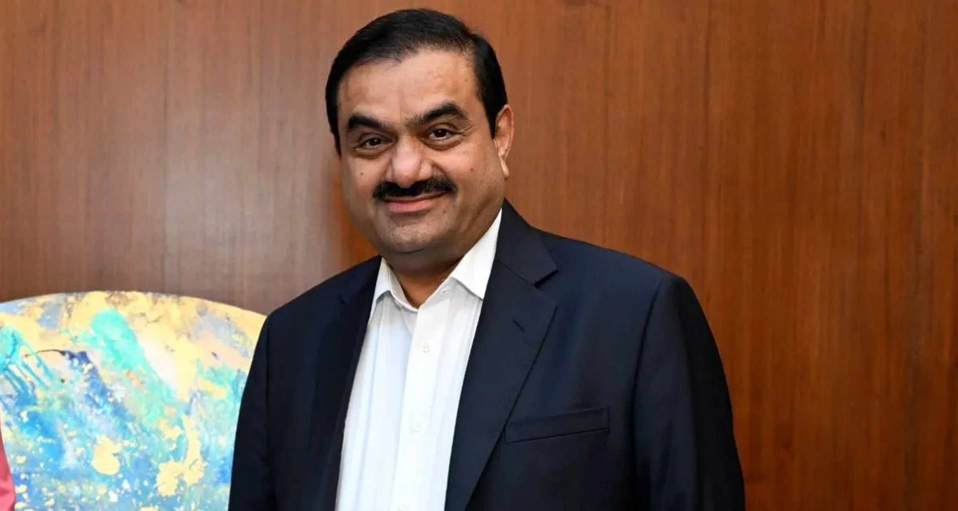 અદાણી ગ્રુપના લાંચ કેસમાં વિશ્વની સૌથી મોટી કાયદાકીય કંપનીઓ કરશે તપાસ