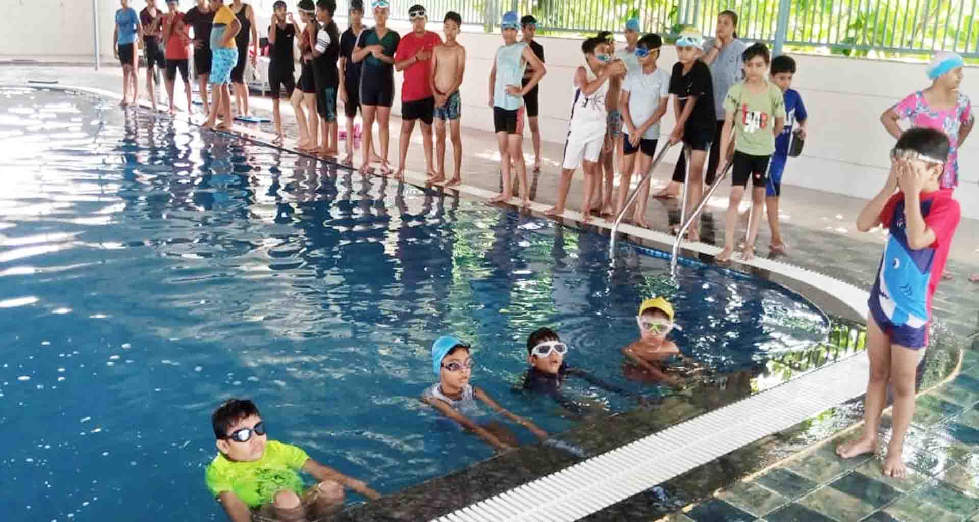 પાટણ; સ્વિમિંગ પૂલ ઉનાળાના વેકેશનમાં વિદ્યાર્થી - વાલીઓ માટે આશીર્વાદ રૂપ બન્યો