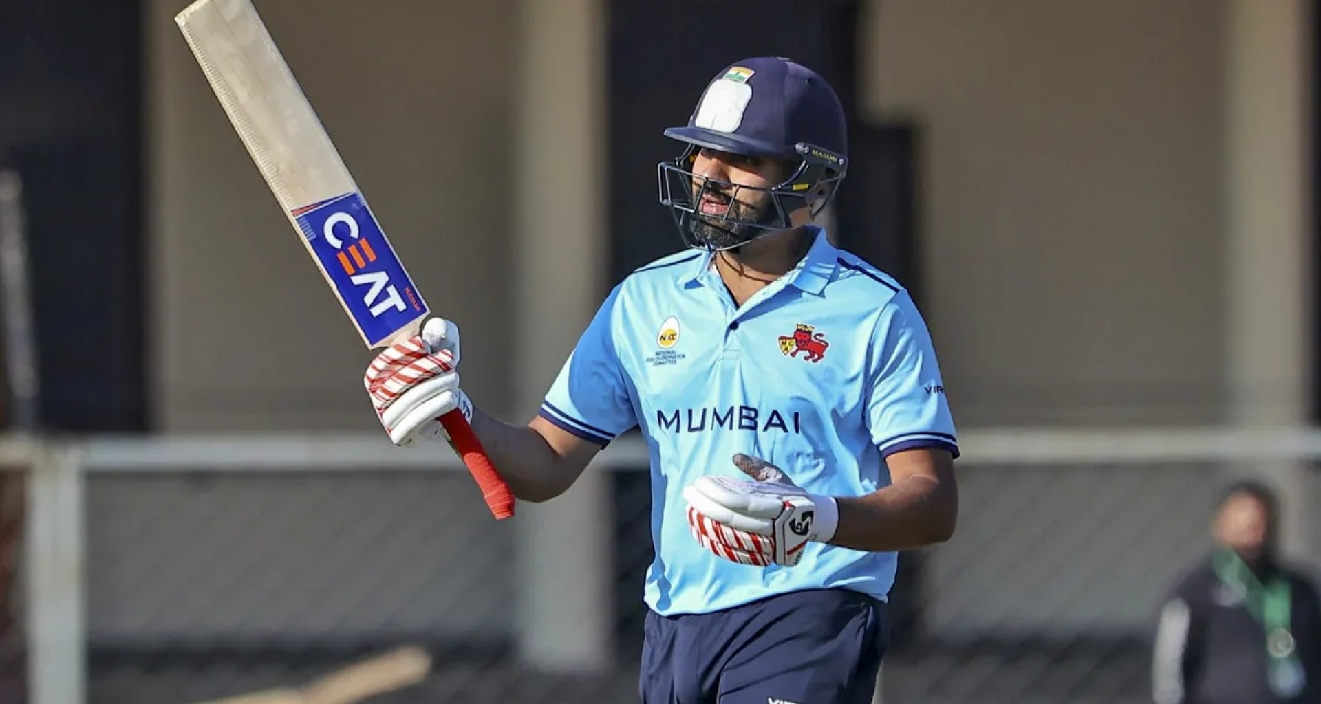 રોહિત શર્માએ લિસ્ટ A ક્રિકેટમાં વર્લ્ડ રેકોર્ડની બરાબરી કરી, વોર્નર સાથે નંબર વન બન્યો