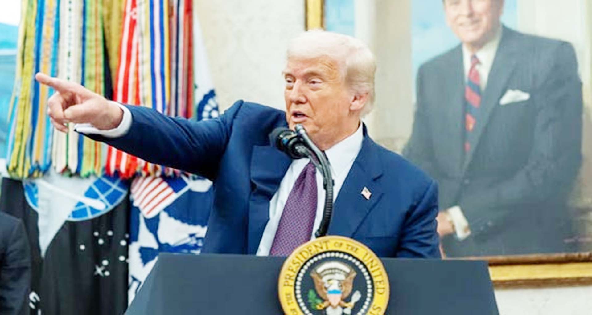 ટેરિફ બાદ હવે ડોનાલ્ડ ટ્રમ્‍પ H1 બી વીઝા ઉપર અસર થશે'