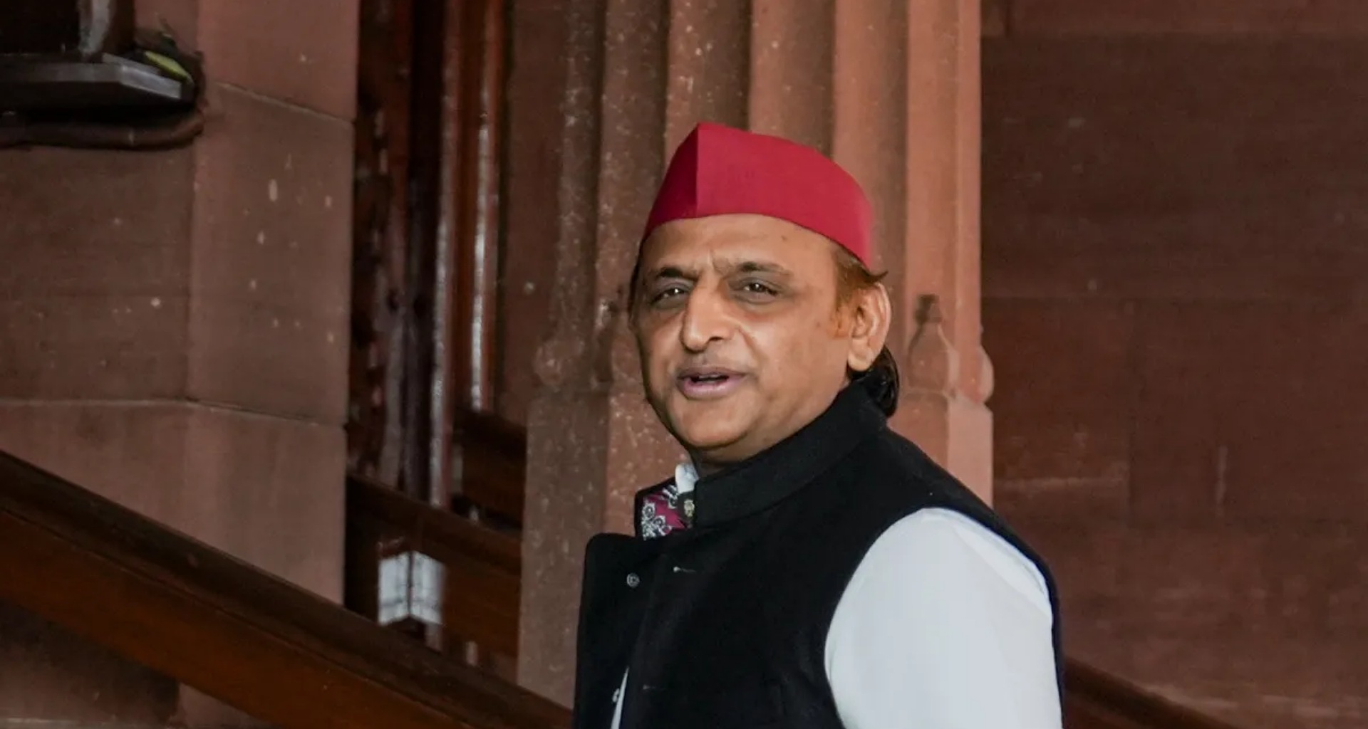 અખિલેશે ફરીથી SIRમાં અનિયમિતતાનો મુદ્દો ઉઠાવ્યો