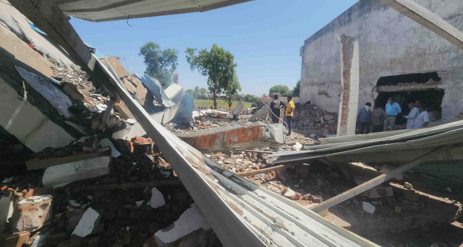 ડીસા ફટાકડા બ્લાસ્ટ; એક માસ બાદ પણ સીટનો રીપોર્ટ અધ્ધરતાલ