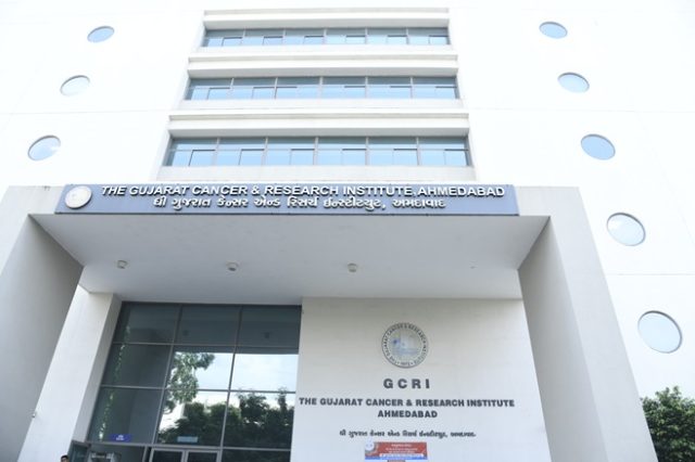 દેશભરમાં મોં અને ગળાના કેન્સરના દર્દીઓ માટે આશાનું સોનેરી કિરણ એટલે ગુજરાત કેન્સર રિસર્ચ ઇન્સ્ટિટ્યૂટ(GCRI)