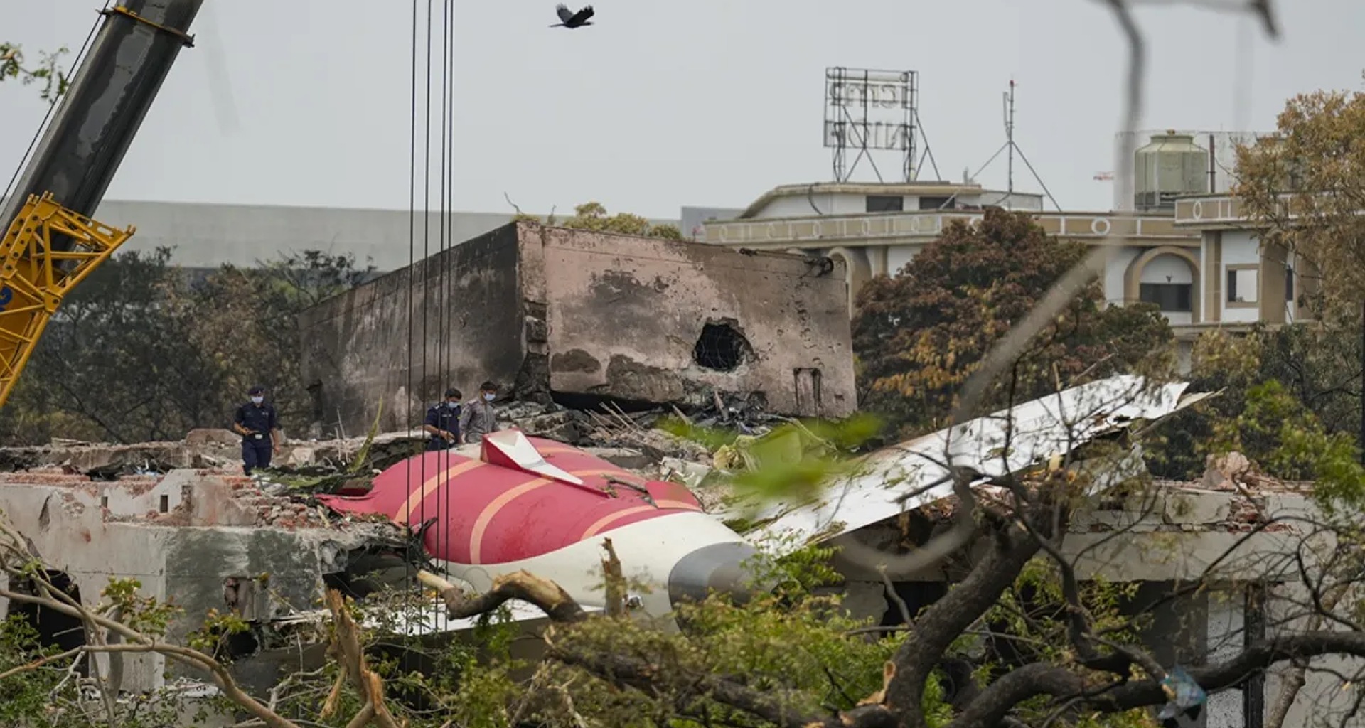 અમદાવાદ વિમાન દુર્ઘટના બાદ, 112 એર ઇન્ડિયાના પાઇલટ્સે રજા લીધી, અકસ્માતના 4 દિવસ પછી એક અચાનક બીમાર પડ્યો