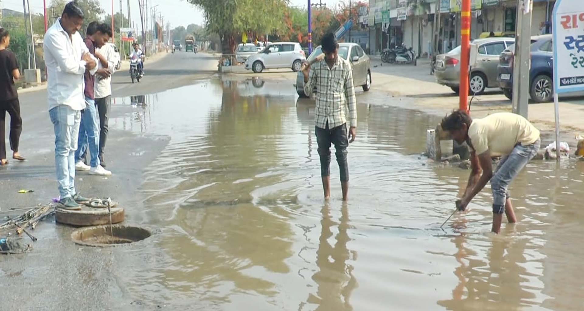 ડીસાની પિંક સિટી સોસાયટીના રહીશો ગટરના ગંદા પાણીથી ત્રાહિમામ