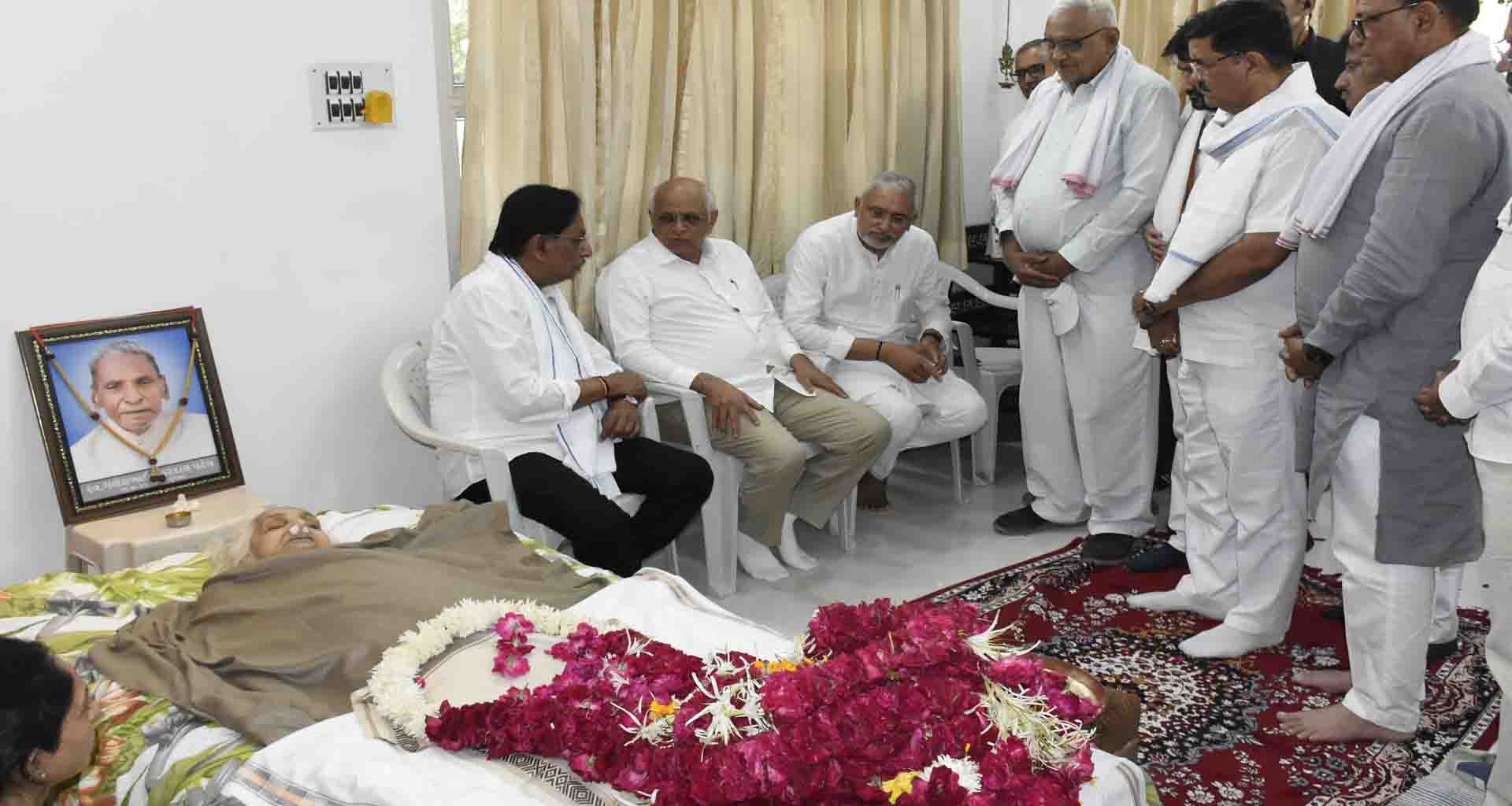 રાજ્યના કેબિનેટ મંત્રી ઋષિકેશ પટેલના માતૃશ્રીનું ૮૫ વર્ષની વયે નિધન