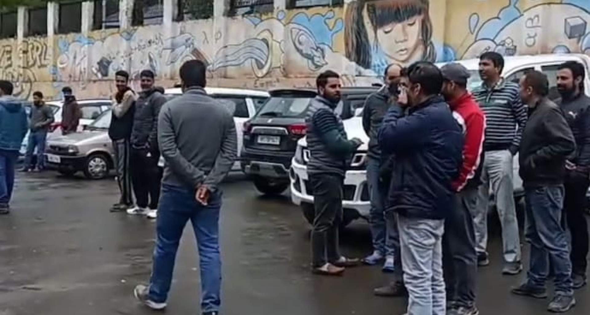 અફઘાનિસ્તાન સરહદે 5.8 ની તીવ્રતાનો ભૂકંપ, કાશ્મીર, દિલ્હી-NCRમાં ભૂકંપના આંચકા અનુભવાયા