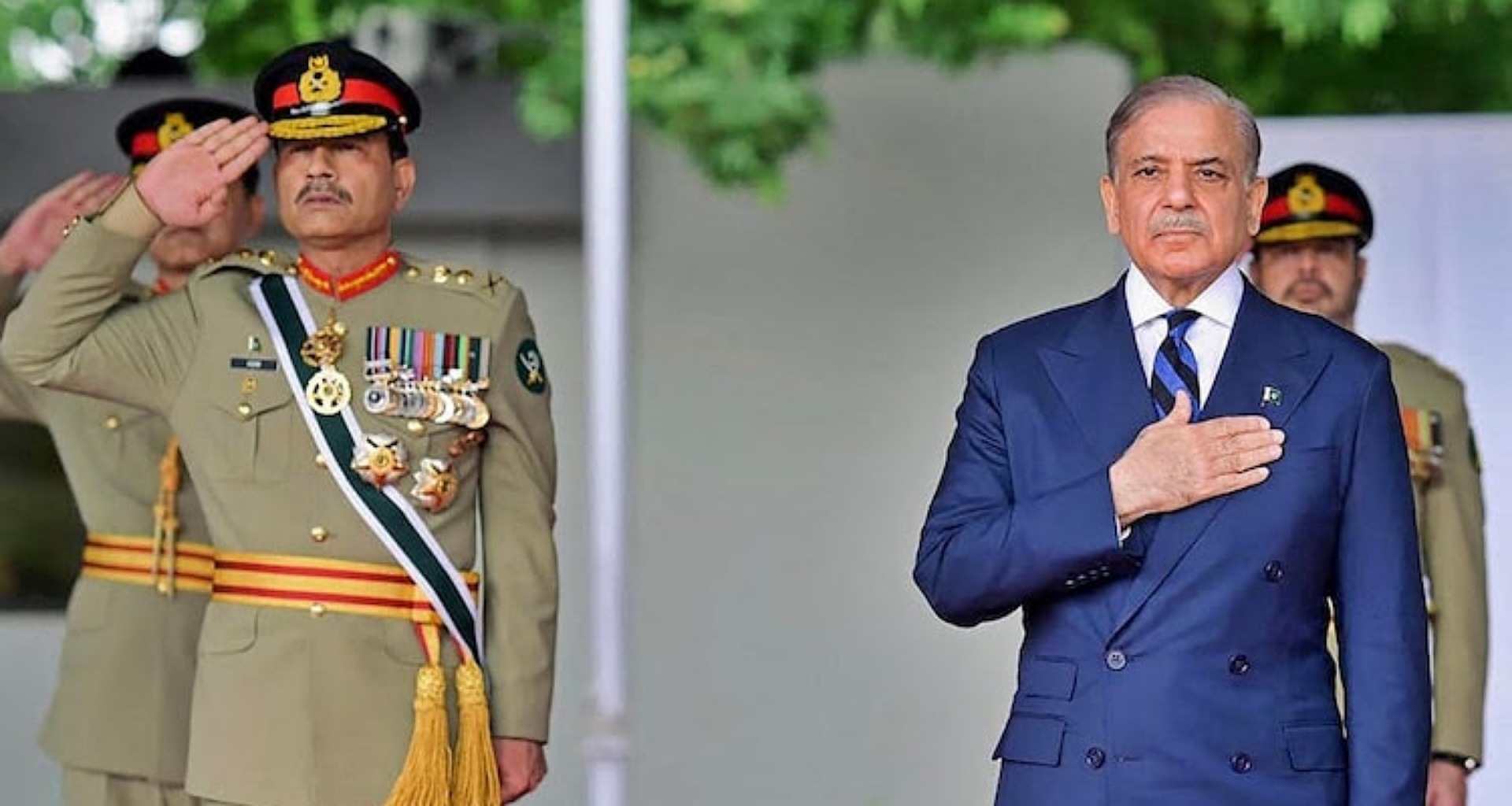 ડોનાલ્ડ ટ્રમ્પ ભારત અને પાકિસ્તાન વચ્ચે મધ્યસ્થી બનવા માટે ખૂબ ઉત્સુક દેખાયા