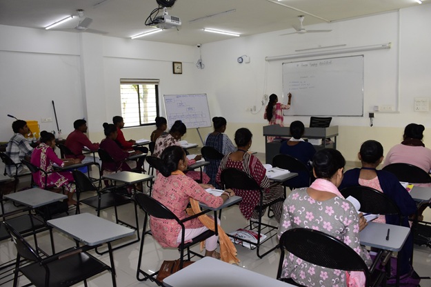 એકતાનગર સ્થિત GMR કૌશલ્ય વર્ધન કેન્દ્રમાં છેલ્લા ચાર વર્ષમાં આદિવાસી વિસ્તારના ૨૦૪૮થી વધુ યુવક યુવતીઓ તાલીમ મેળવી પગભર બન્યા