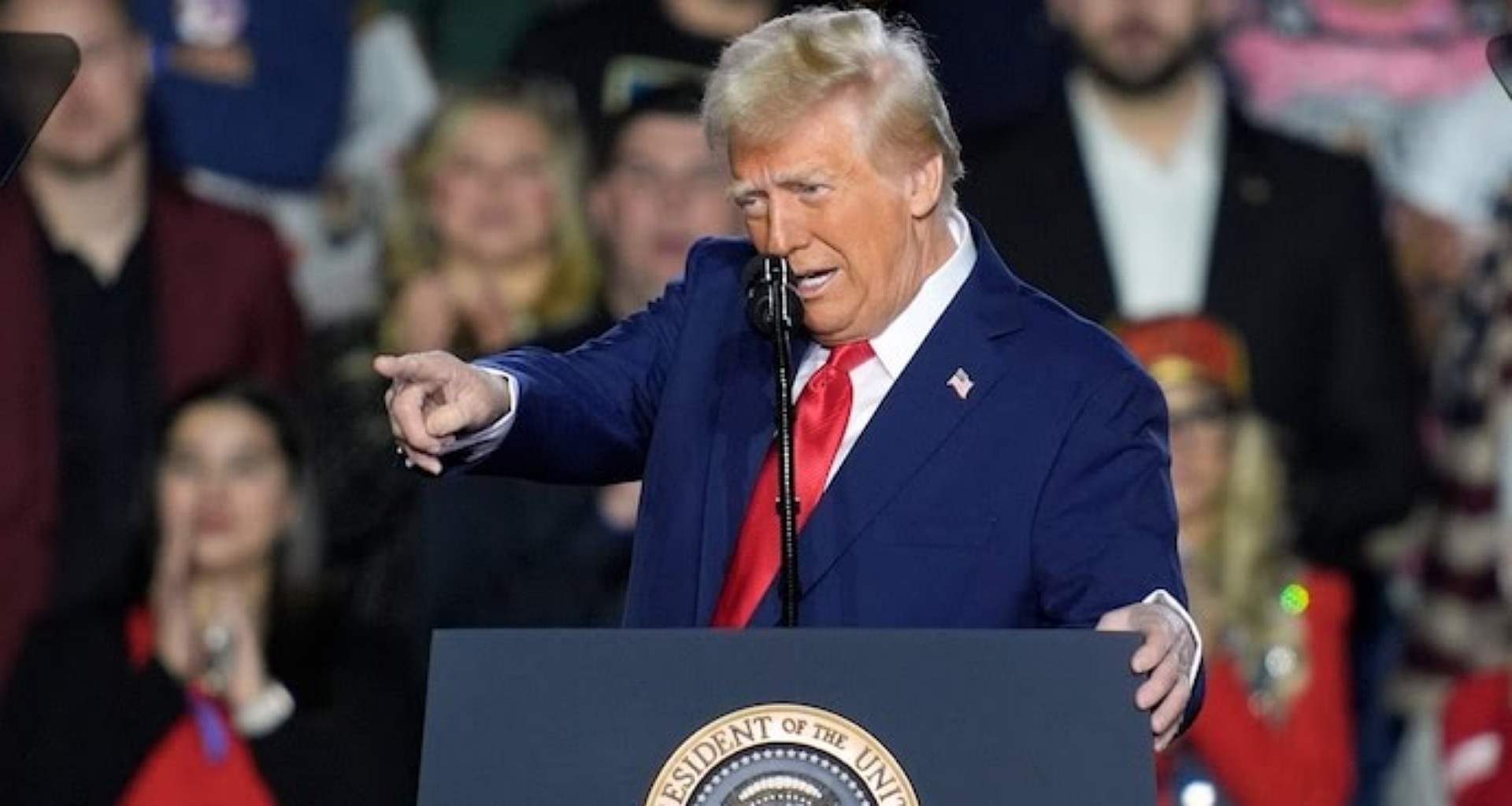 ડોનાલ્ડ ટ્રમ્પ આજે આદરણીય દેશ સાથે વેપાર સોદો કરશે