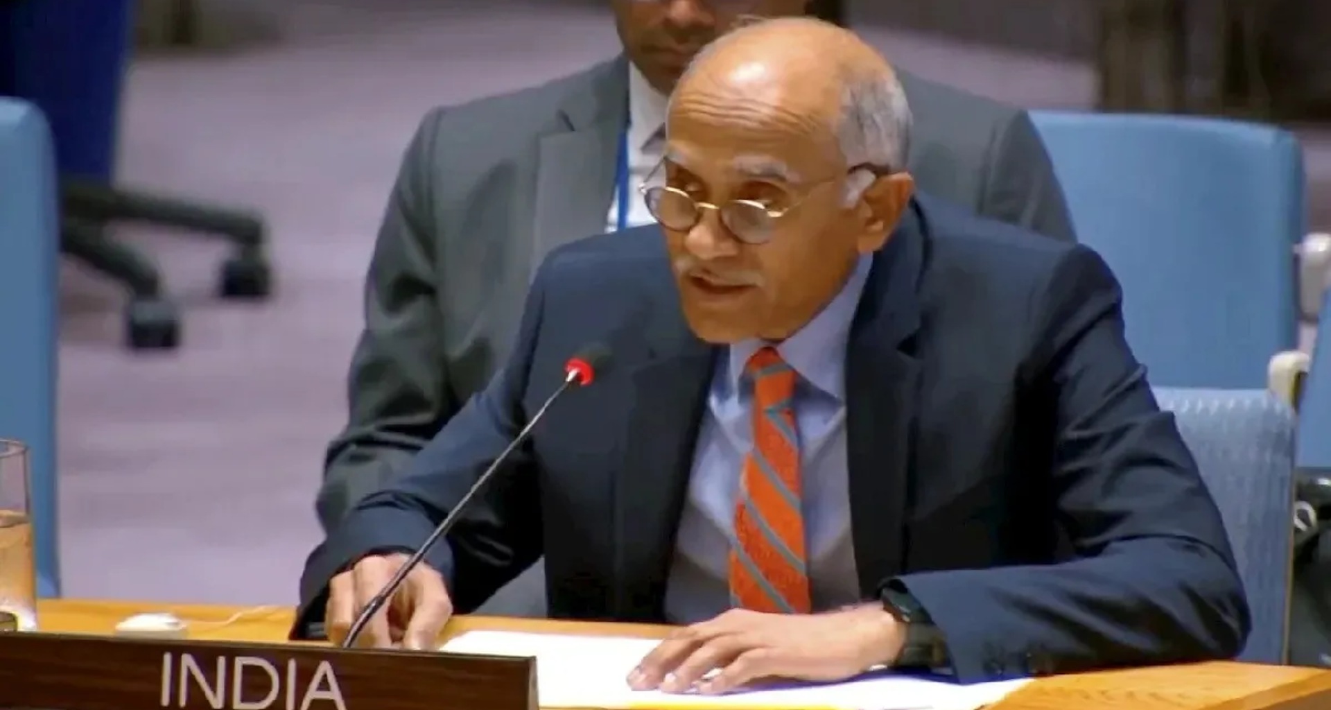 અફઘાનિસ્તાનમાં અહમદીઓ પરના અત્યાચાર અને હવાઈ હુમલા માટે ભારતે પાકિસ્તાનની નિંદા કરી