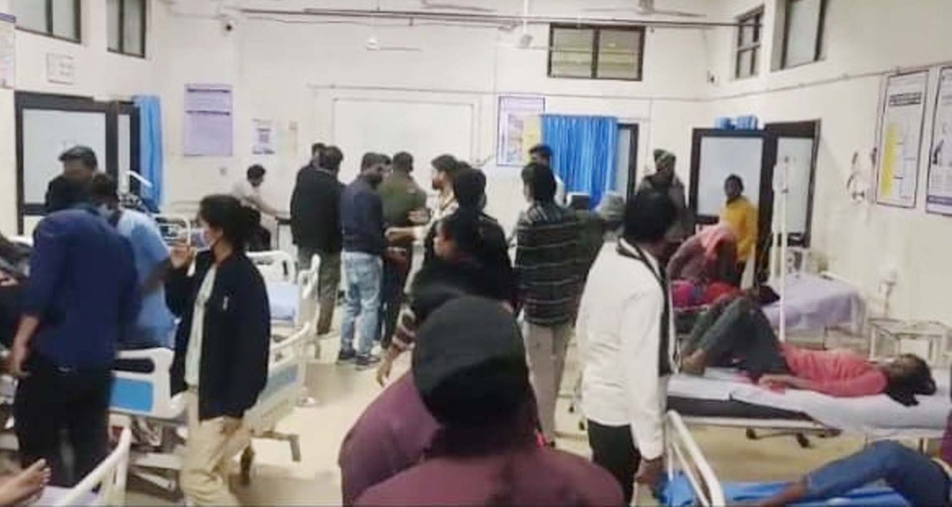 મહેસાણા જિલ્લાના સતલાસણા તાલુકાની મોર્ડન સ્કૂલની ૩૦ કેટલી વિદ્યાર્થીનીઓને ફૂડ પોઈઝનિંગની અસર