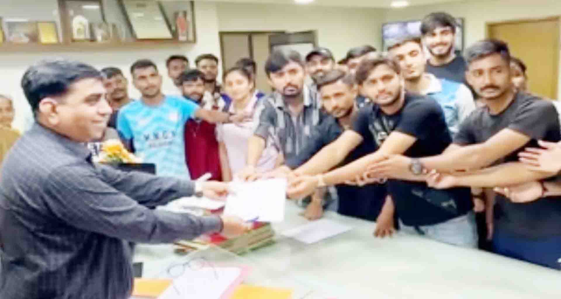 પાટણ યુનિવર્સિટીના ફિઝિકલ એજ્યુકેશન વિભાગમાં એમ.પી.એડ.કોર્સના પ્રવેશ મુદ્દે વિવાદ સજૉયો