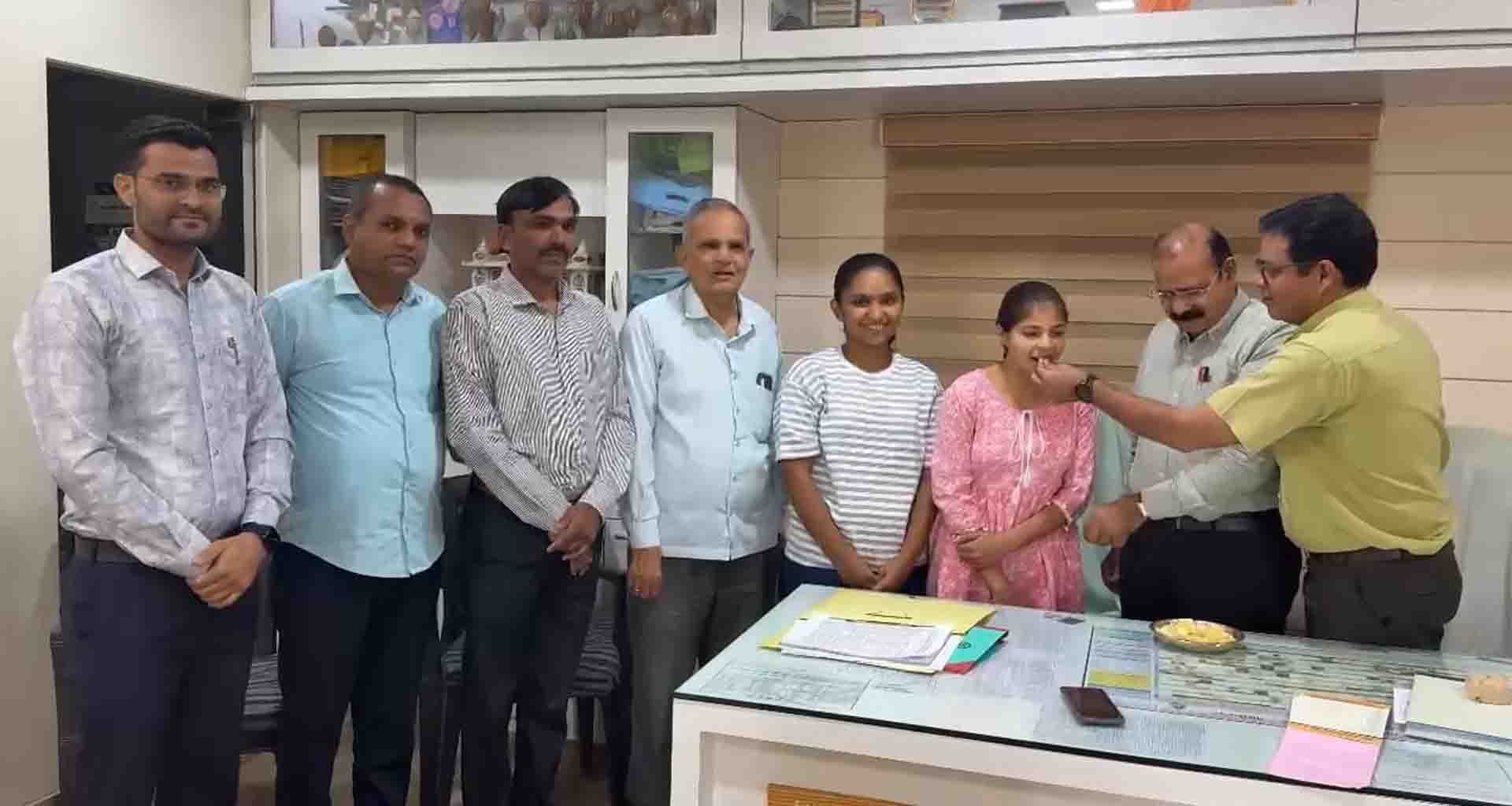 બનાસકાંઠાનો ડંકો: ધો.10 માં 89.29% સાથે બનાસકાંઠા જિલ્લો રાજ્યમાં પ્રથમ ક્રમે