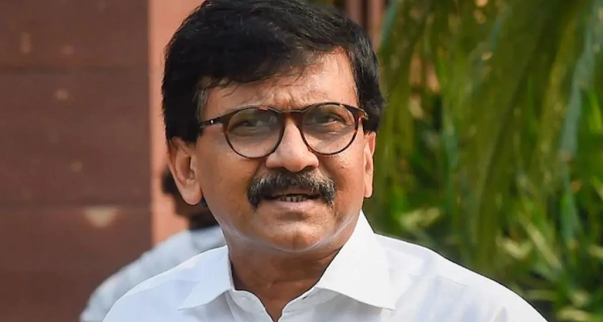 શિવસેના (UBT) નેતા સંજય રાઉતની તબિયત લથડી, હોસ્પિટલમાં દાખલ; નિવેદન બહાર પાડ્યું