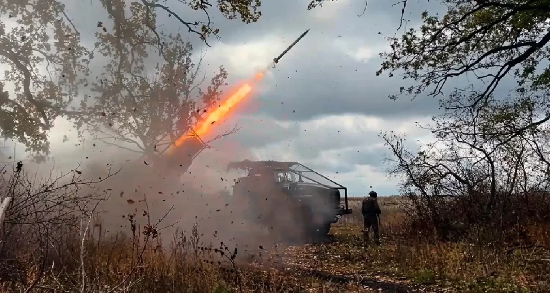 રશિયન હુમલાઓનો સામનો કરવા માટે યુક્રેનને ખાસ શસ્ત્રો મળ્યા, જાણો કોણે મદદ કરી