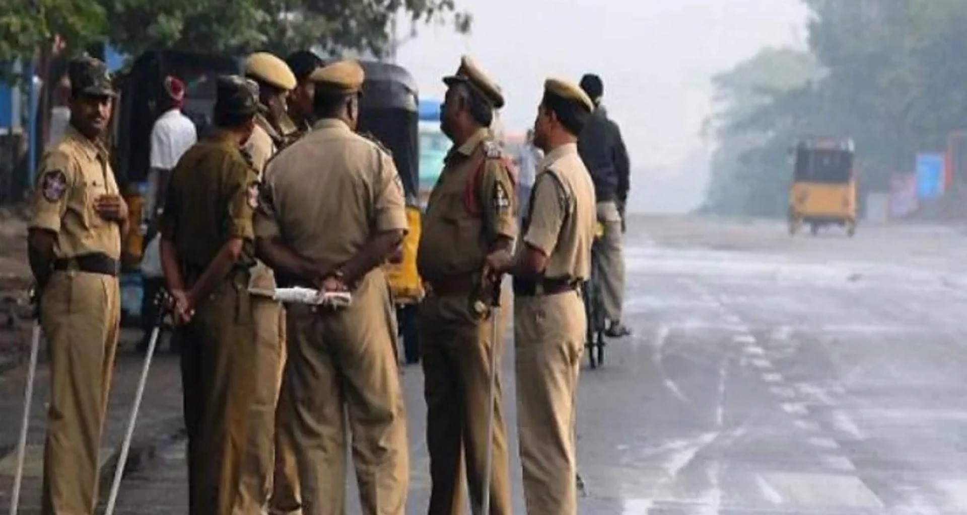 ગુજરાતમાં ચાલી રહ્યું છે ઓપરેશન લંગડા, જેમાં બળાત્કાર અને અન્ય ગુનાઓના આરોપીઓને પગમાં મરાઈ ગોળી