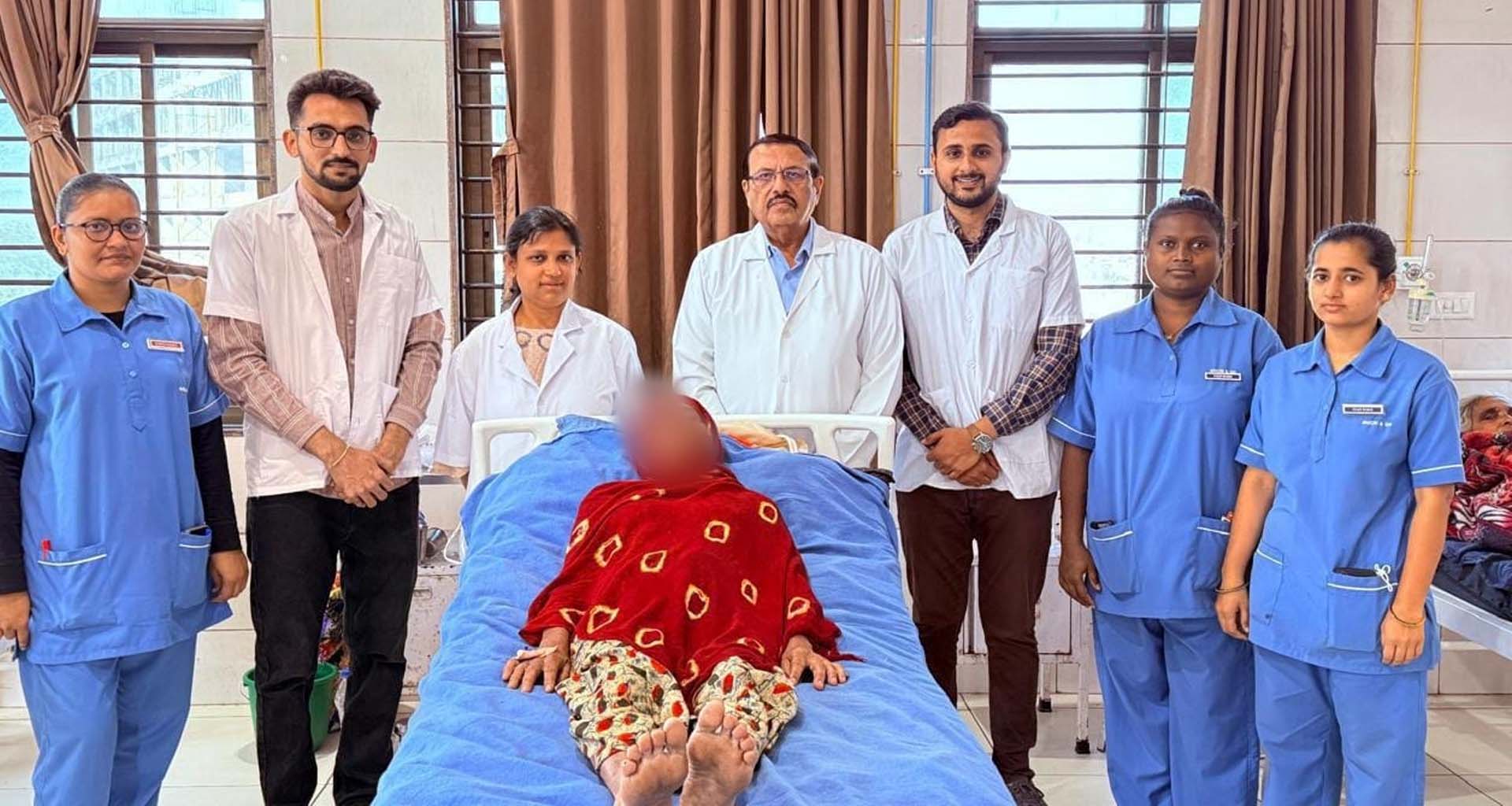 પાલનપુર સિવિલ હોસ્પિટલમાં દુર્લભ “પેમ્ફિગસ” બિમારીનો સફળ ઈલાજ