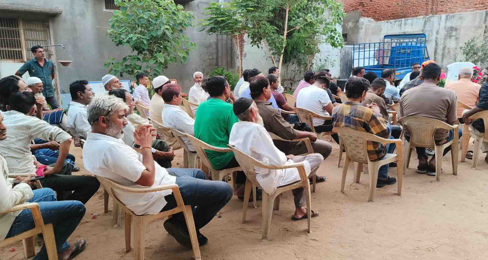 બકરી ઈદ પહેલા પાલનપુર શહેરમાં શાંતિ સમિતિની બેઠક યોજાઈ