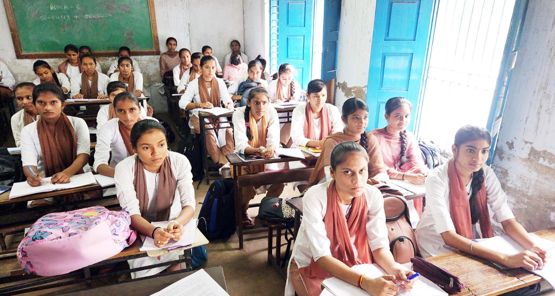 દિકરીઓનું ભવિષ્ય ઉજ્જવળ બનાવી કન્યા કેળવણીને પ્રોત્સાહન આપતી 'નમો લક્ષ્મી યોજના'