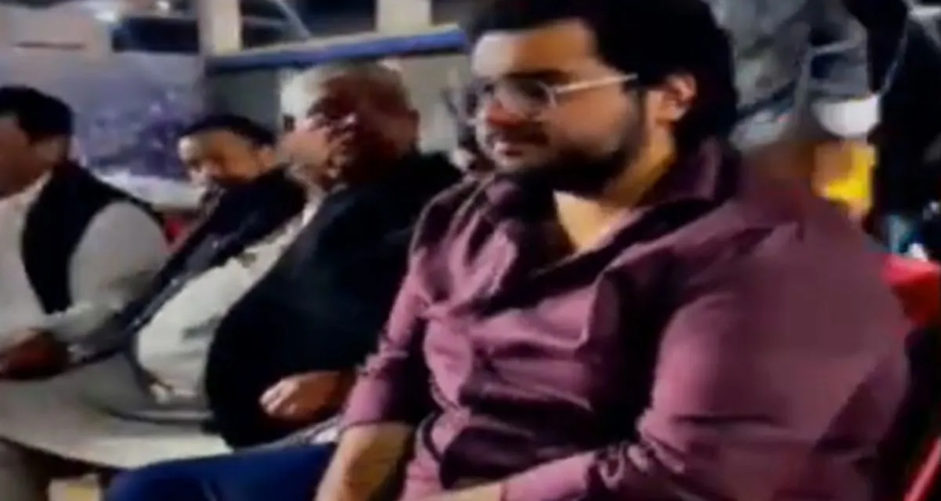 ધમકીભર્યા સંવાદો સાથે રીલ બનાવવા બદલ માફિયા અતીકના નાના પુત્ર અબાન વિરુદ્ધ પહેલી FIR નોંધાઈ