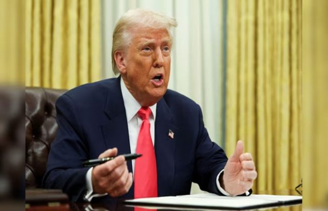 હવે મતદારોએ રજિસ્ટ્રેશન માટે નાગરિકતાનું પ્રમાણ, જેમ કે, પાસપોર્ટ અનિવાર્યપણે રજૂ કરવો પડશે