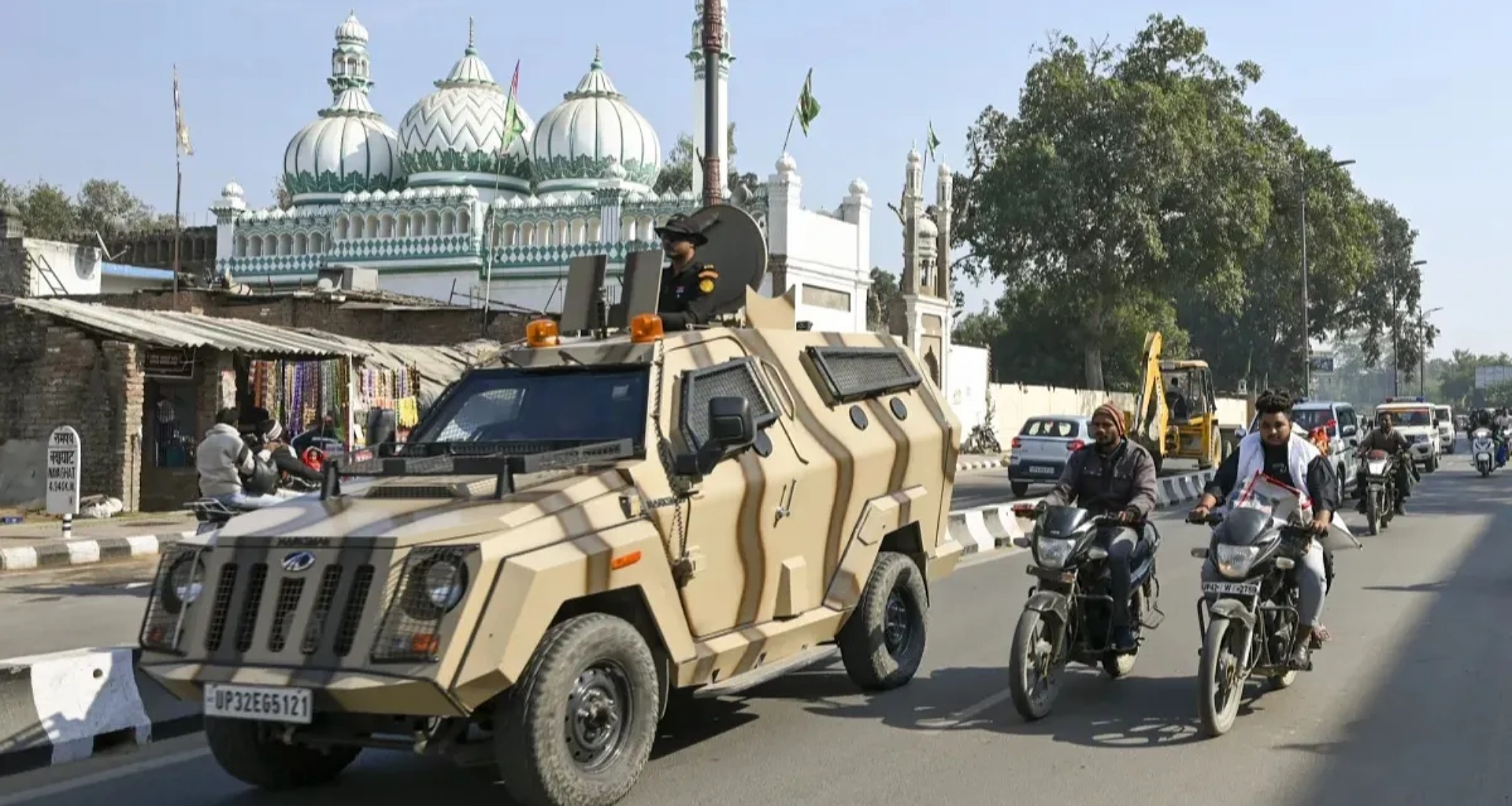 મુર્શિદાબાદમાં નવી 'બાબરી મસ્જિદ' બનાવવાની ઝુંબેશ વધુ તીવ્ર બની, 6 ડિસેમ્બરે શિલાન્યાસ થયા બાદ 10 લાખ ઇંટો અને 3 કરોડનું દાન એકત્ર થયું