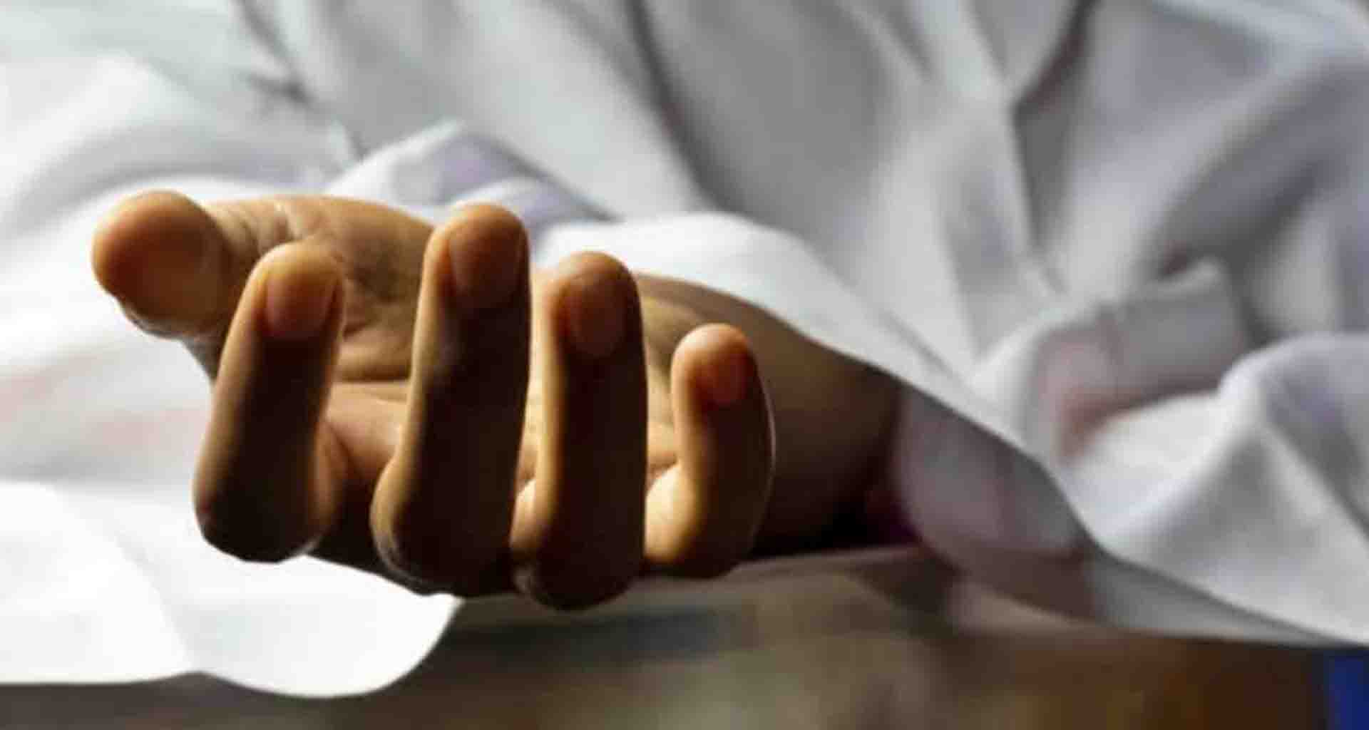 પાલનપુરમાં એક્ટીવા સ્લીપ ખાઇ જતા આશાસ્પદ યુવકનું મોત નિપજ્યું