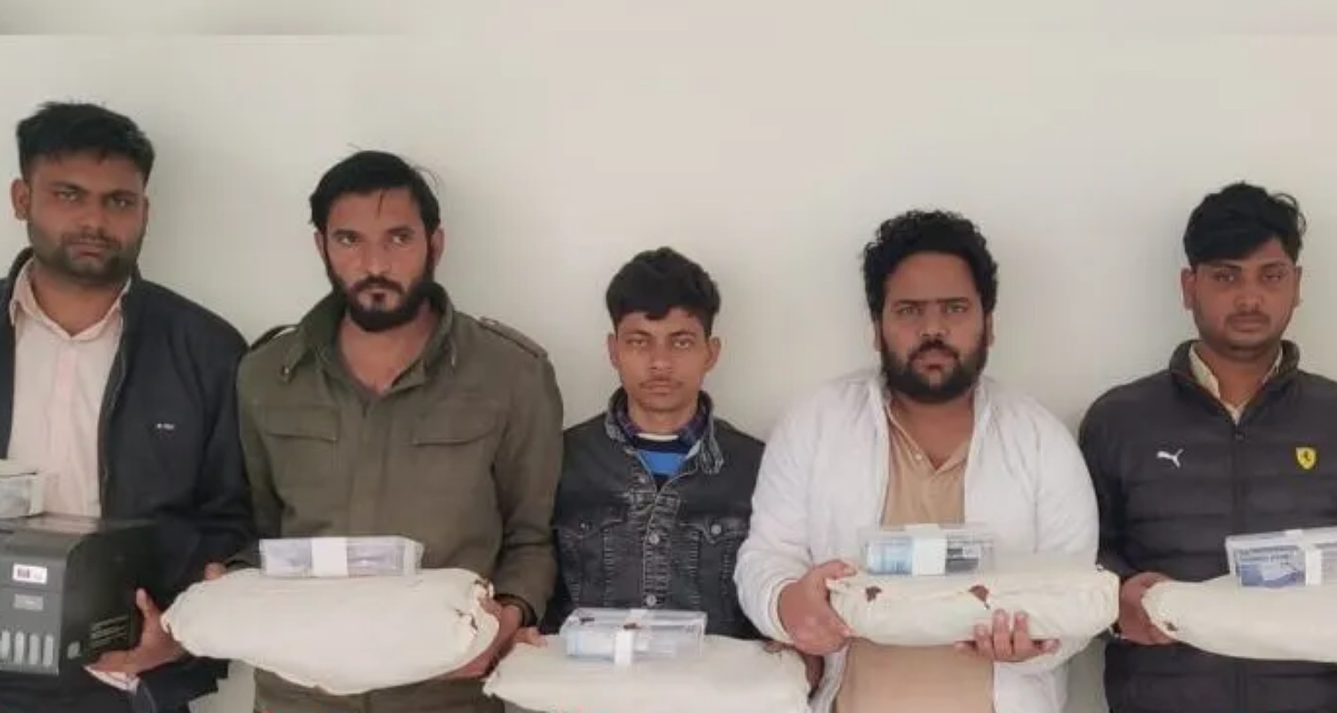 આયુષ્માન ભારત યોજના હેક, OTP બાયપાસ કરીને હજારો કાર્ડ બનાવવામાં આવ્યા; માસ્ટરમાઇન્ડ સહિત 7 લોકોની ધરપકડ