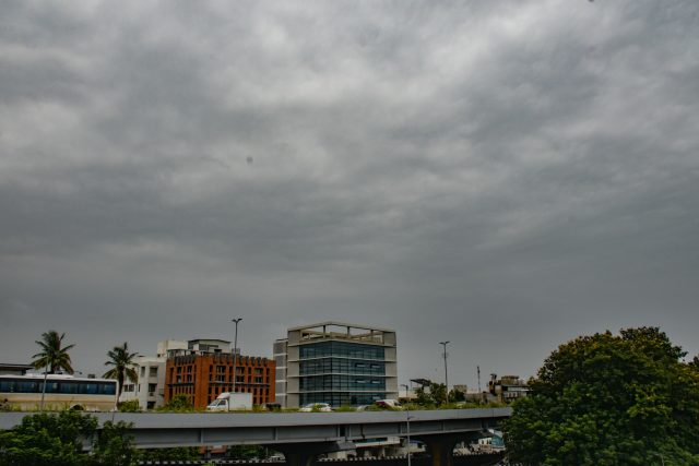 દાયકા પહેલા તલીમનાડુના માર્ગે આવતા ચક્રવાતોએ ક્લાયમેટ ચેન્જના કારણે હવે રસ્તો બદલે મધ્યપ્રદેશના માર્ગે આવે છે