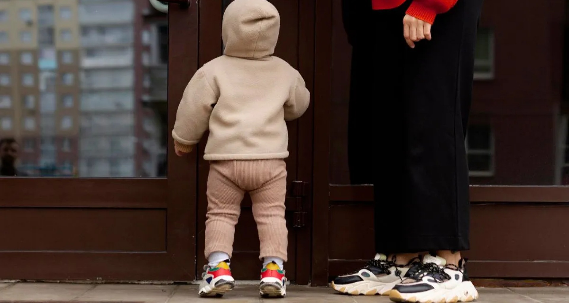 દિલ્હીમાં બાળકોની ચોરી અને વેચાણમાં સંડોવાયેલી ગેંગનો પર્દાફાશ, 12 લોકોની ધરપકડ, 6 બાળકો મળી આવ્યા