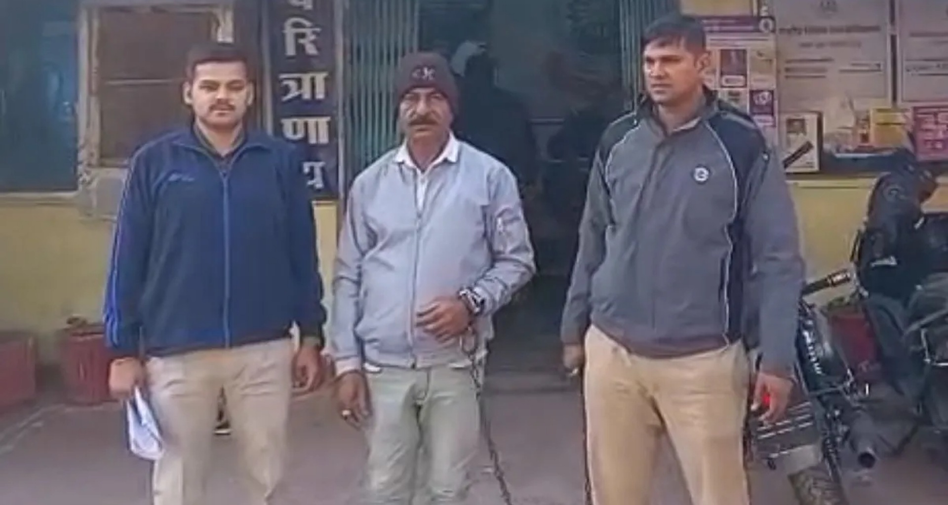 છત્તીસગઢની દુર્ગ પોલીસે ગુજરાતના એક સીરિયલ વરની ધરપકડ કરી, જેના પર અનેક મહિલાઓને લગ્નમાં ફસાવવાનો અને છેતરવાનો આરોપ