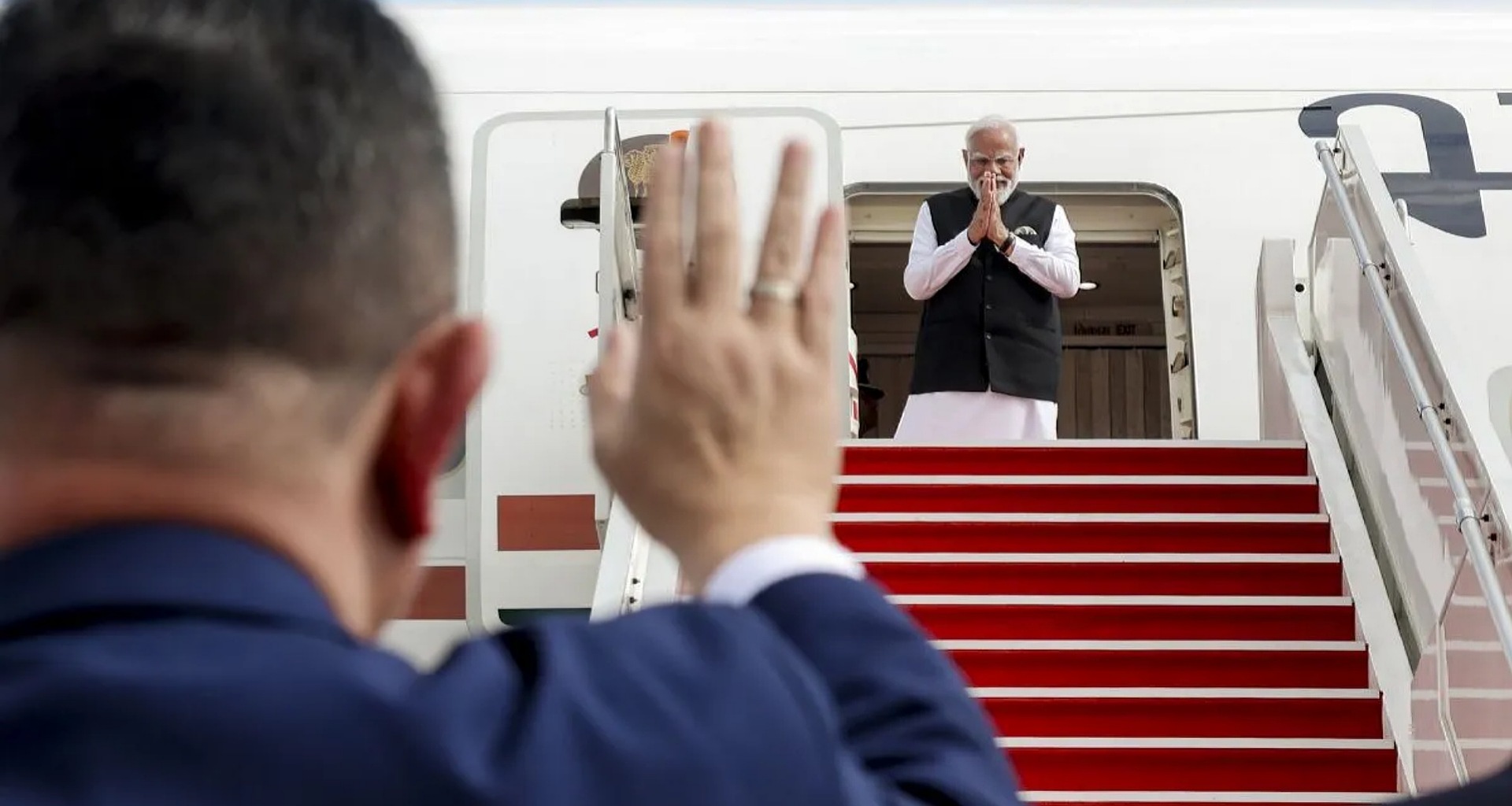 મલેશિયાની બે દિવસની મુલાકાત પૂર્ણ કરીને પીએમ મોદી ભારત જવા રવાના થયા