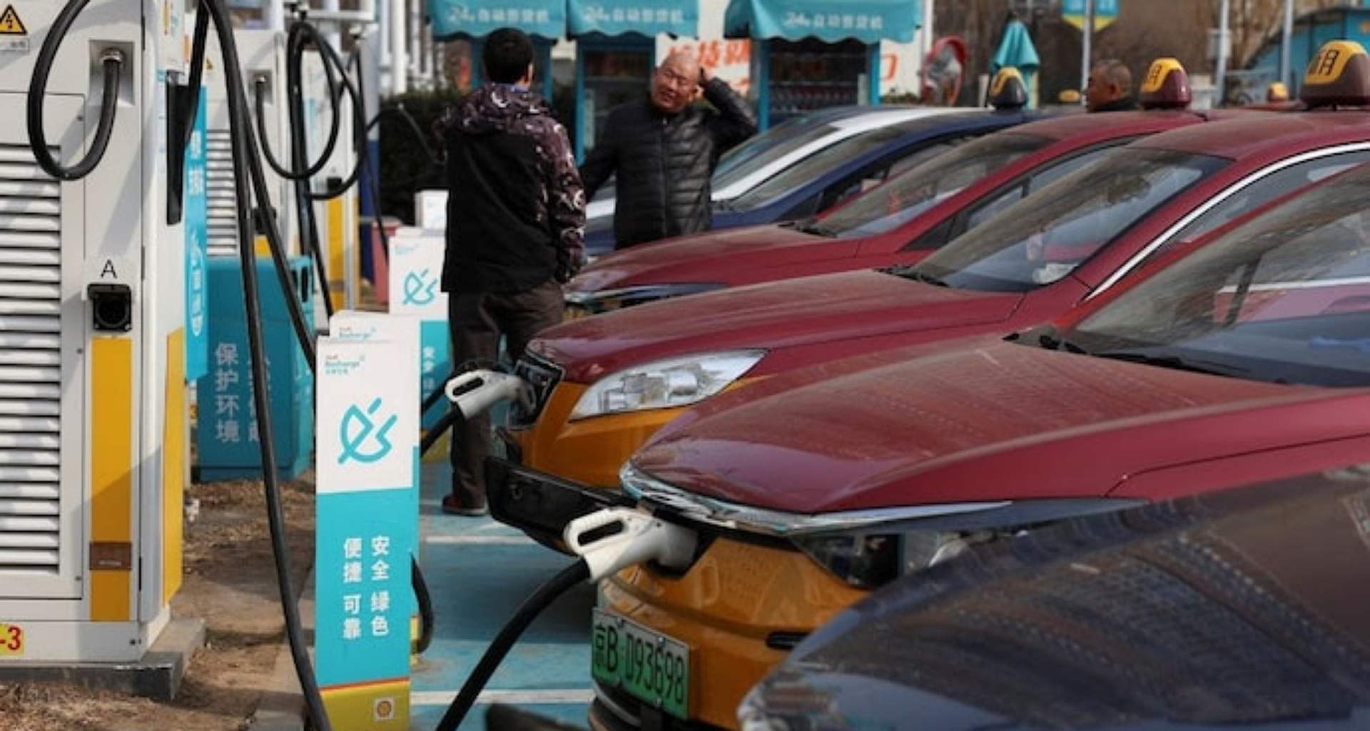 17 US રાજ્યોએ ટ્રમ્પ એડમિન પર EV ચાર્જિંગ સ્ટેશનો માટે 3.3 બિલિયન ડોલર રોકવા બદલ કેસ કર્યો