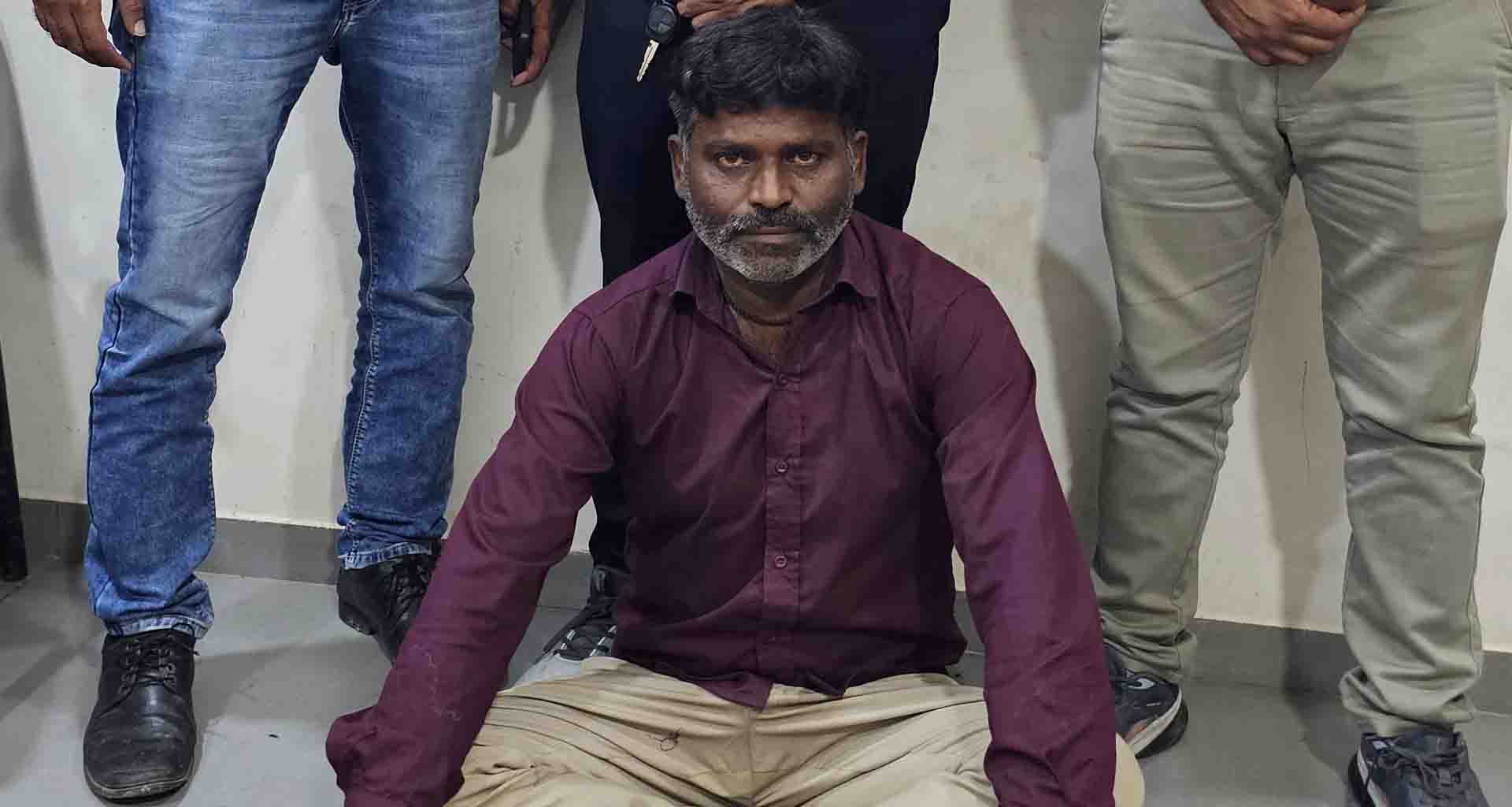 ચાણસ્મા સબ જેલમાંથી ફરાર મર્ડરના ગુન્હાનાનો આરોપી ૧૨ વર્ષ બાદ પાટણ પેરોલ ફર્લો સ્કવોડના હાથે ઝડપાયો