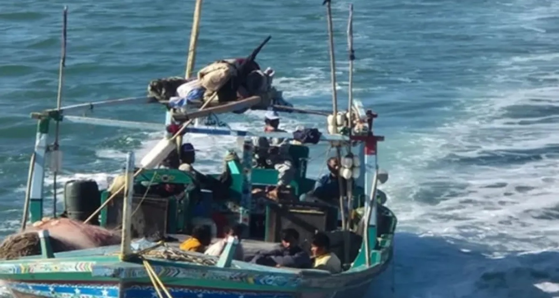 કચ્છના જખૌ સમુદ્ર વિસ્તારમાં ઘૂસેલા 11 પાકિસ્તાની માછીમારોની ધરપકડ કરાઈ