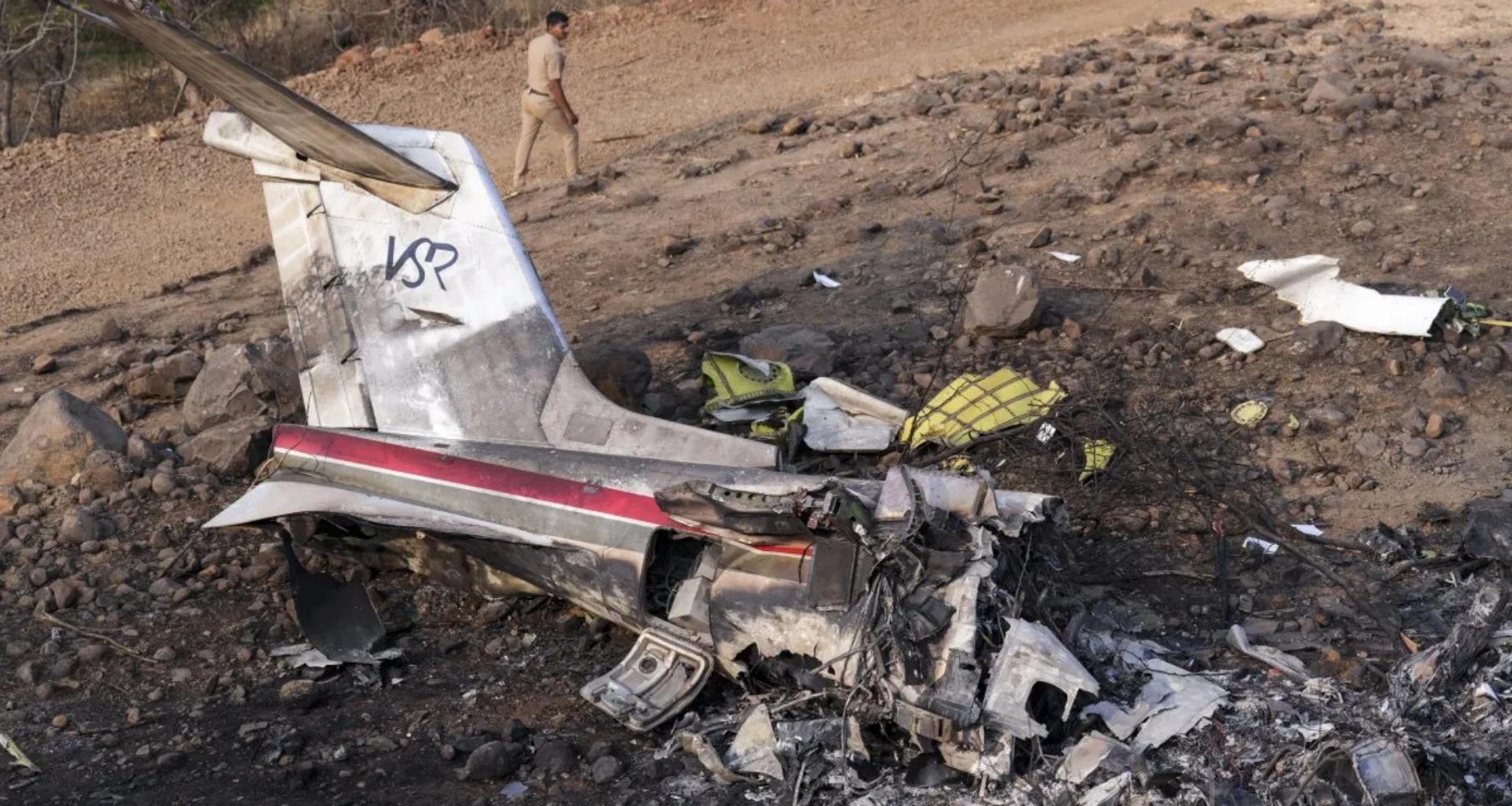 બારામતી વિમાન દુર્ઘટના બાદ મોટી કાર્યવાહી: DGCA એ VSR વેન્ચર્સના ચાર લિયરજેટ વિમાનોને ગ્રાઉન્ડ કર્યા