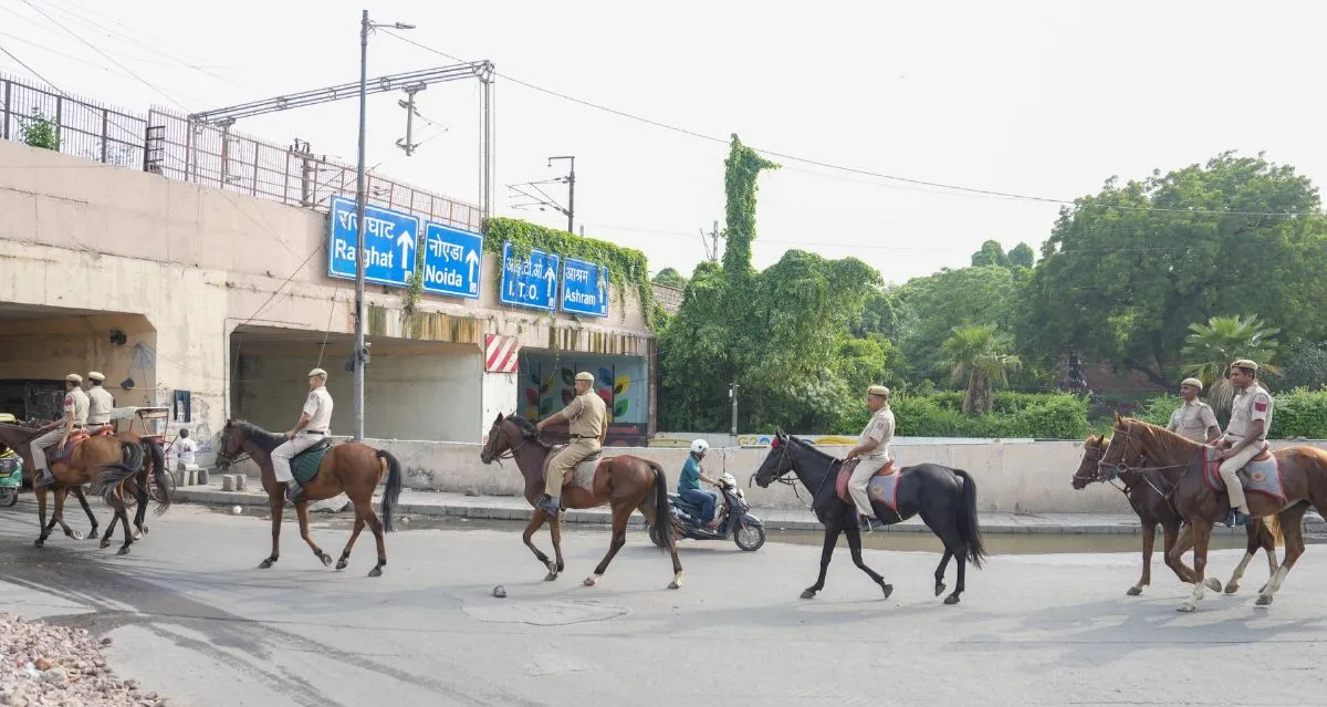 ૧૫ ઓગસ્ટને લઈને હાઈ એલર્ટ, આતંકવાદીઓ રાજધાની દિલ્હીને નિશાન બનાવવાનો પ્રયાસ કરી શકે છે, સુરક્ષા વધારી દેવામાં આવી