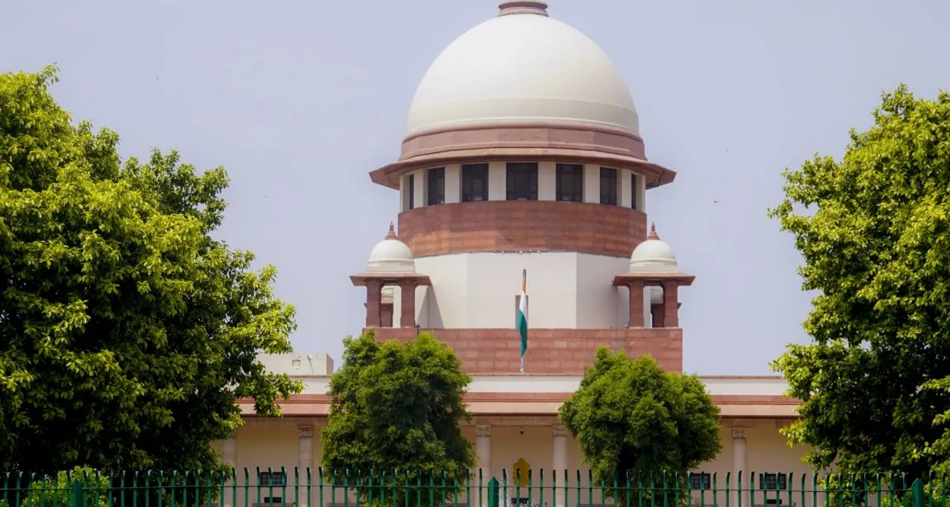 કોર્ટના હાઇ સિક્યુરિટી ઝોનમાં ફોટોગ્રાફી અને વીડિયોગ્રાફી પર સંપૂર્ણ પ્રતિબંધ, સુપ્રીમ કોર્ટનો મોટો આદેશ