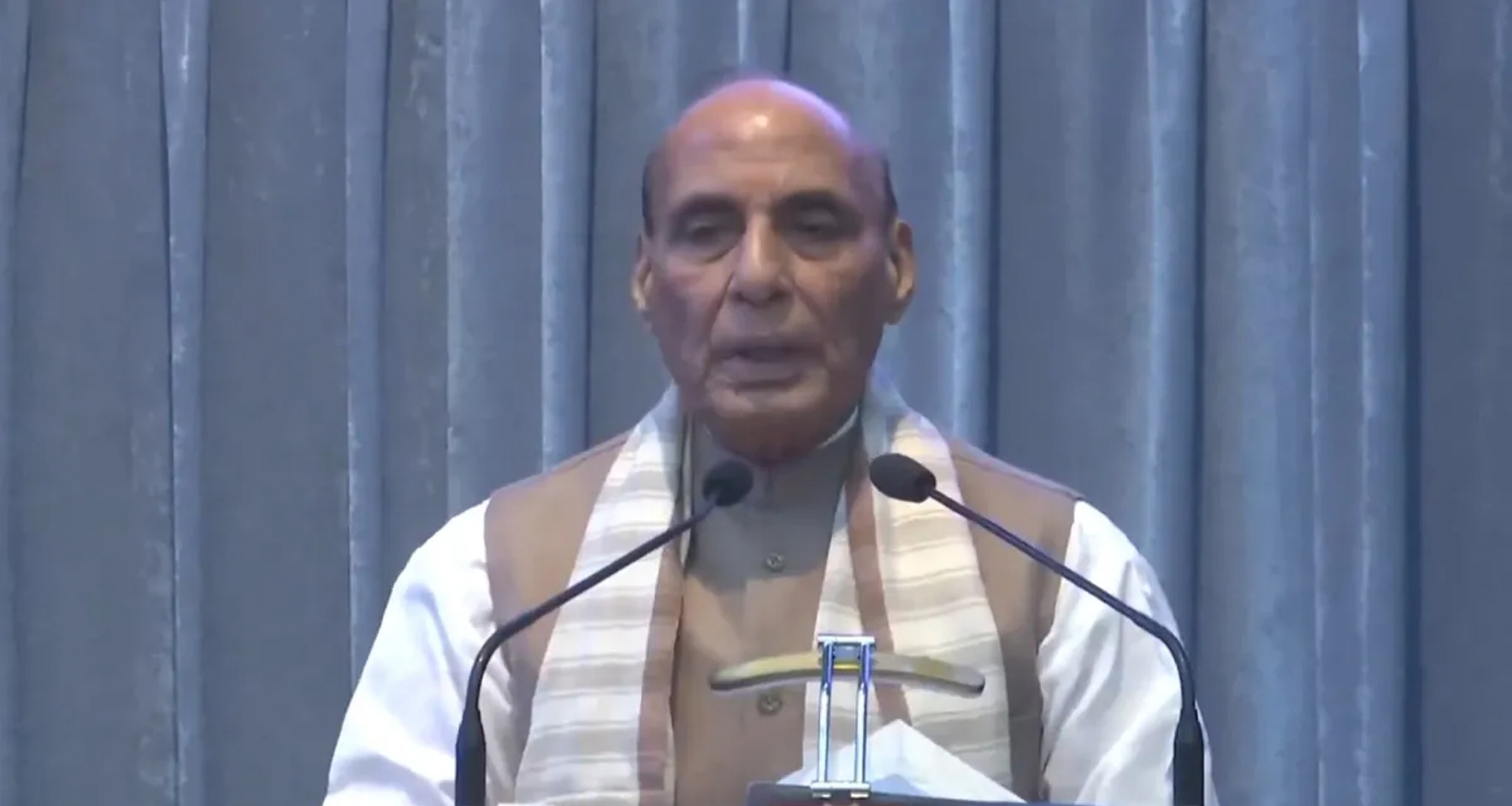 DRDO દ્વારા આયોજિત એક કોન્ફરન્સમાં રાજનાથ સિંહે કહ્યું- દુનિયા આપણા સંરક્ષણ ક્ષેત્ર તરફ જોઈ રહી છે"