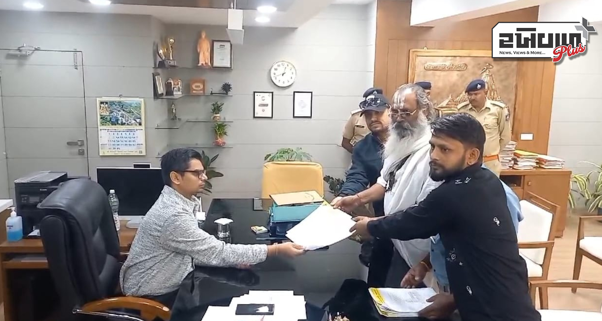 દુષ્કર્મની પીડિતા માટે ન્યાયની ગુહાર લગાવતા હિંદુ સંગઠનો : મફત કાનૂની સહાયની આડમાં યુવતીઓનું શોષણ થતું હોવાની રાવ