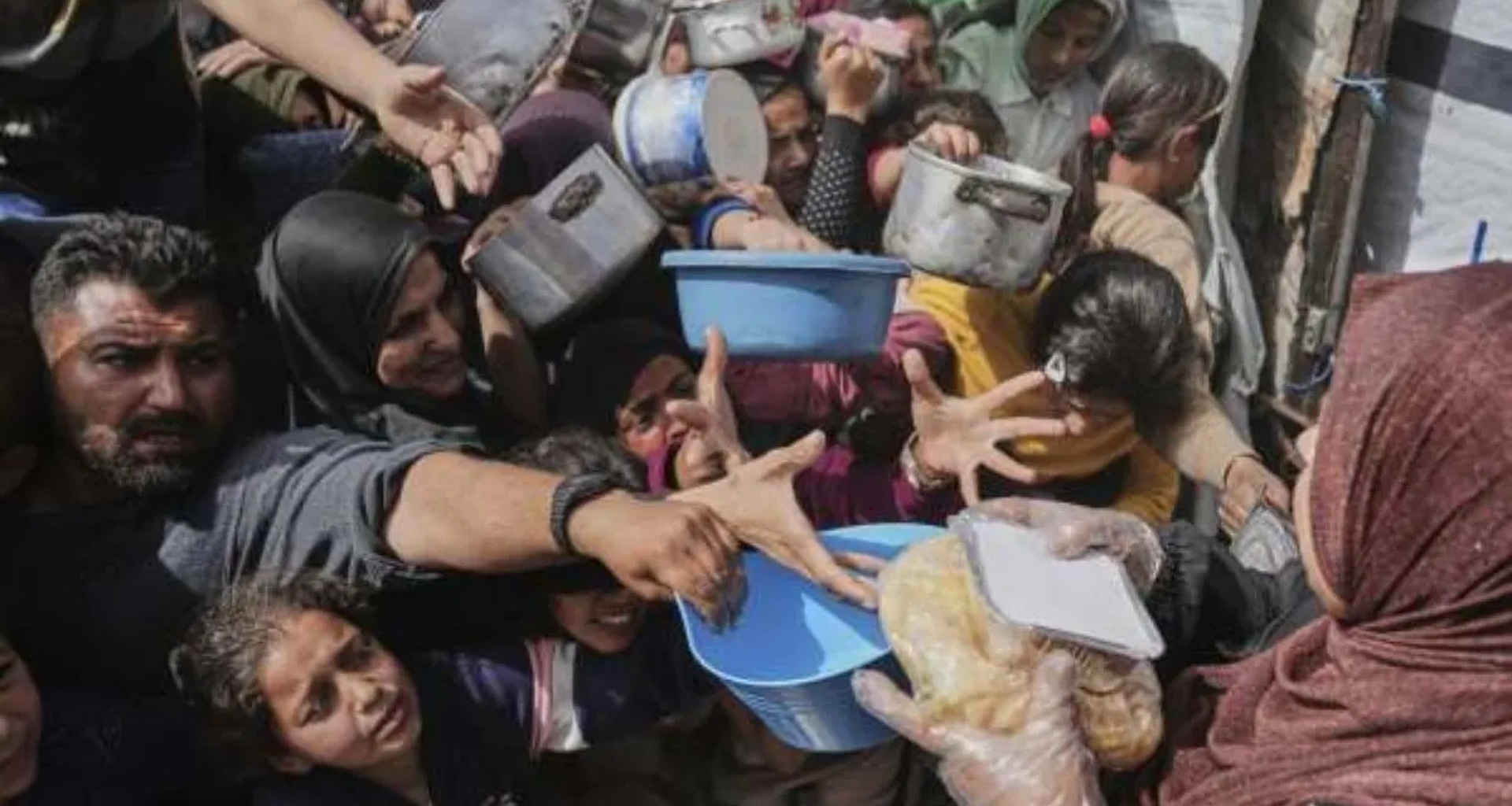 ગાઝામાં રાહતની રાહ જોઈ રહેલા પેલેસ્ટિનિયનો પર ફરી ગોળીબાર, 85 લોકોના મોત